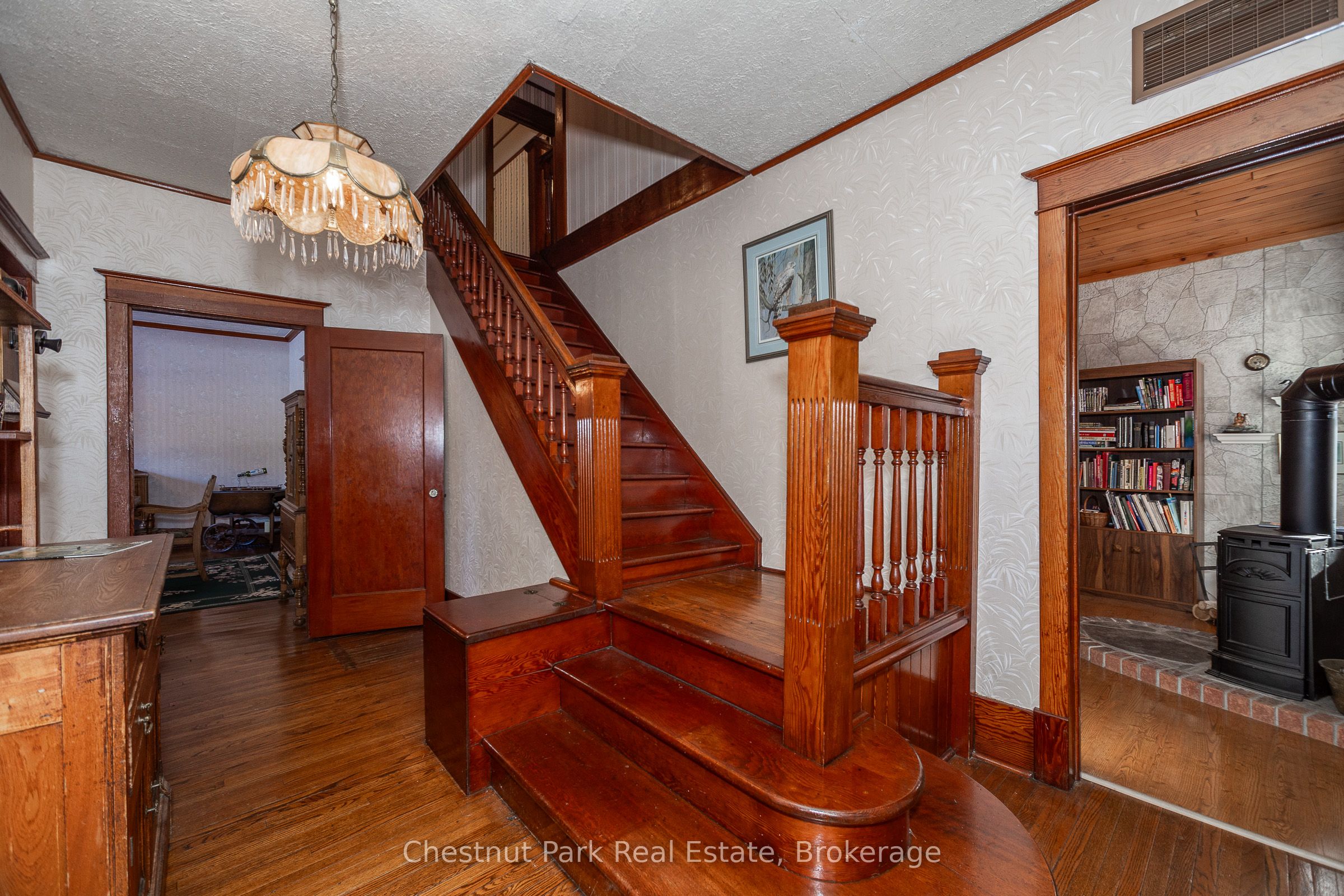108 Beech Street Property Photo 5