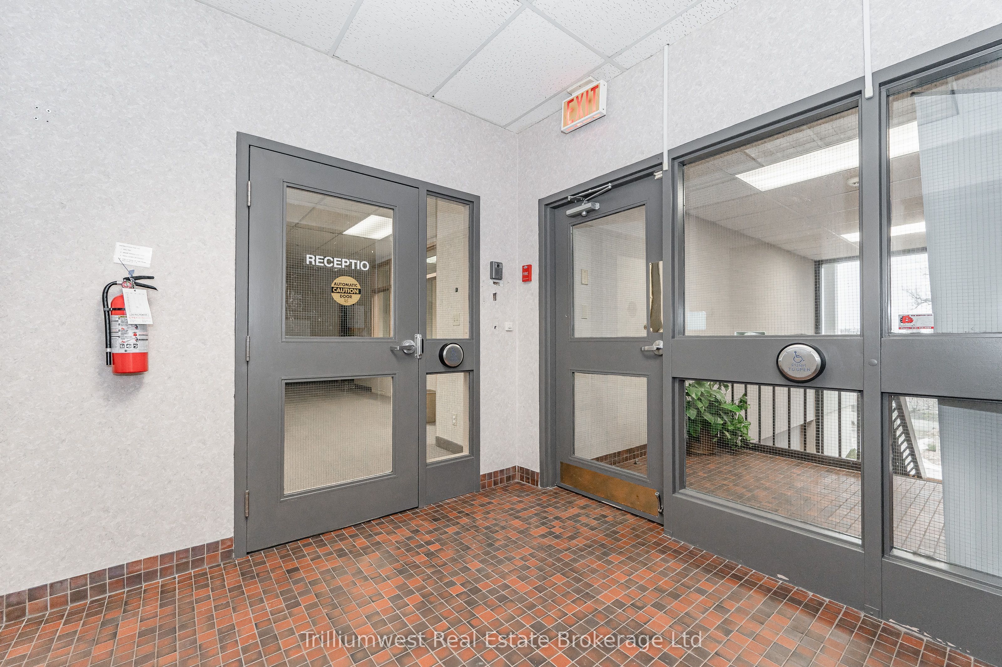 #203 - 450 Speedvale Ave W Avenue Property Photo 2