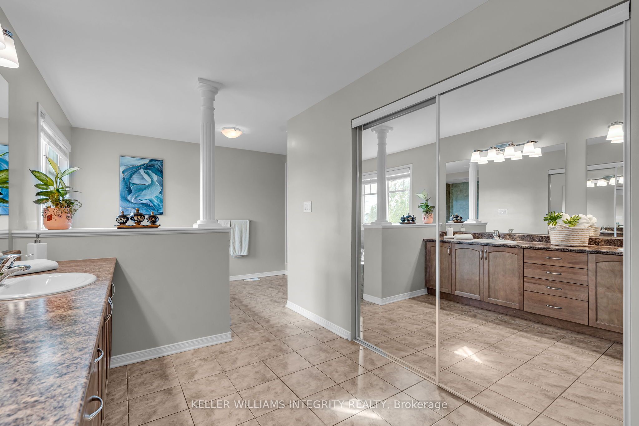 367 Andalusian Crescent Property Photo 26