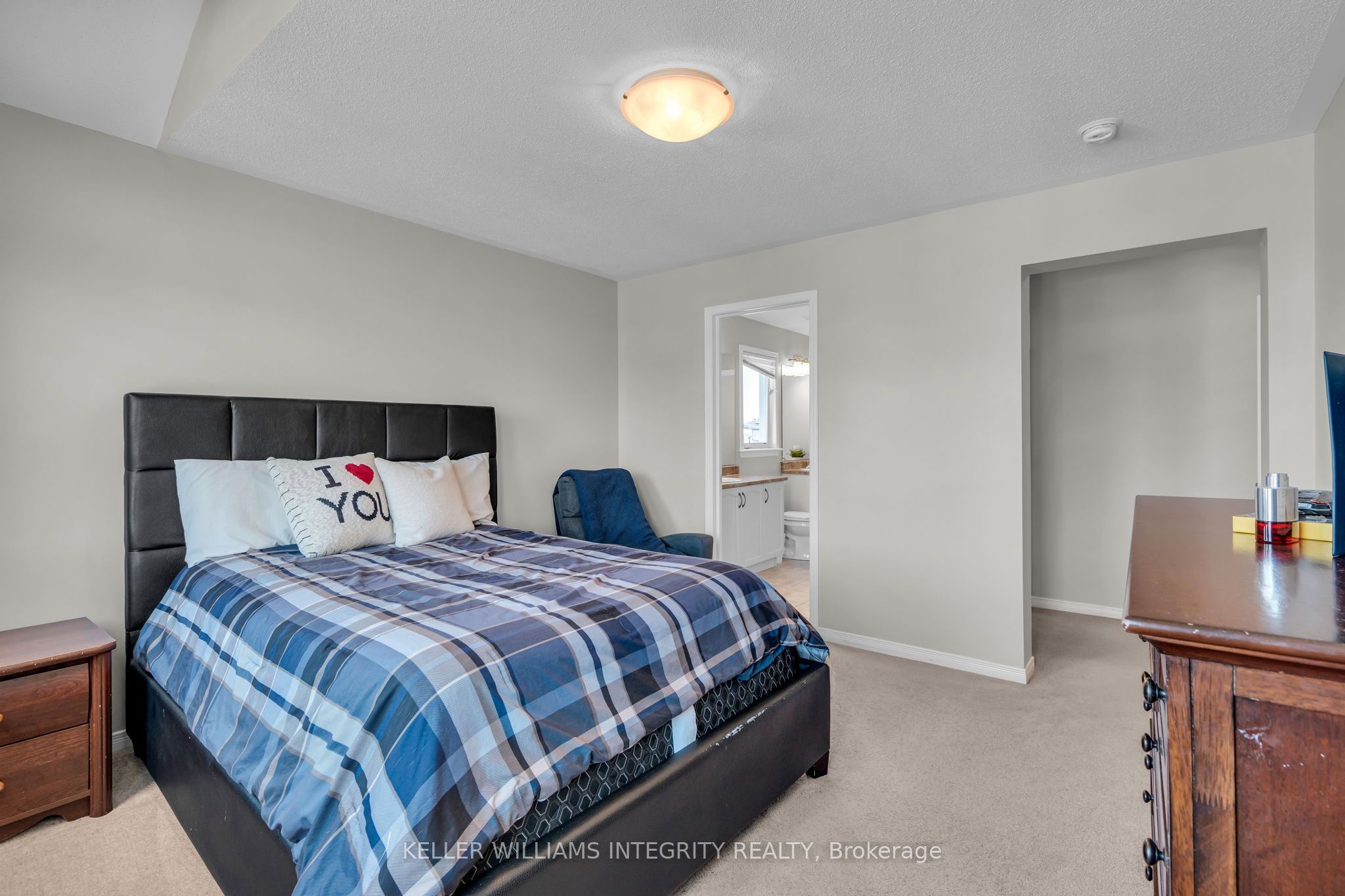 367 Andalusian Crescent Property Photo 31