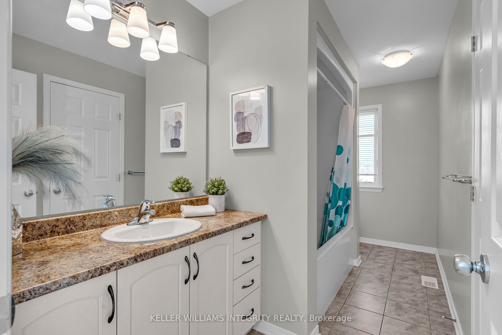 367 Andalusian Crescent Property Photo 35