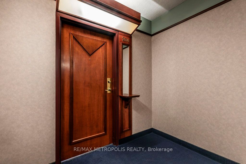 405 Erb Street W 204 Property Photo 2