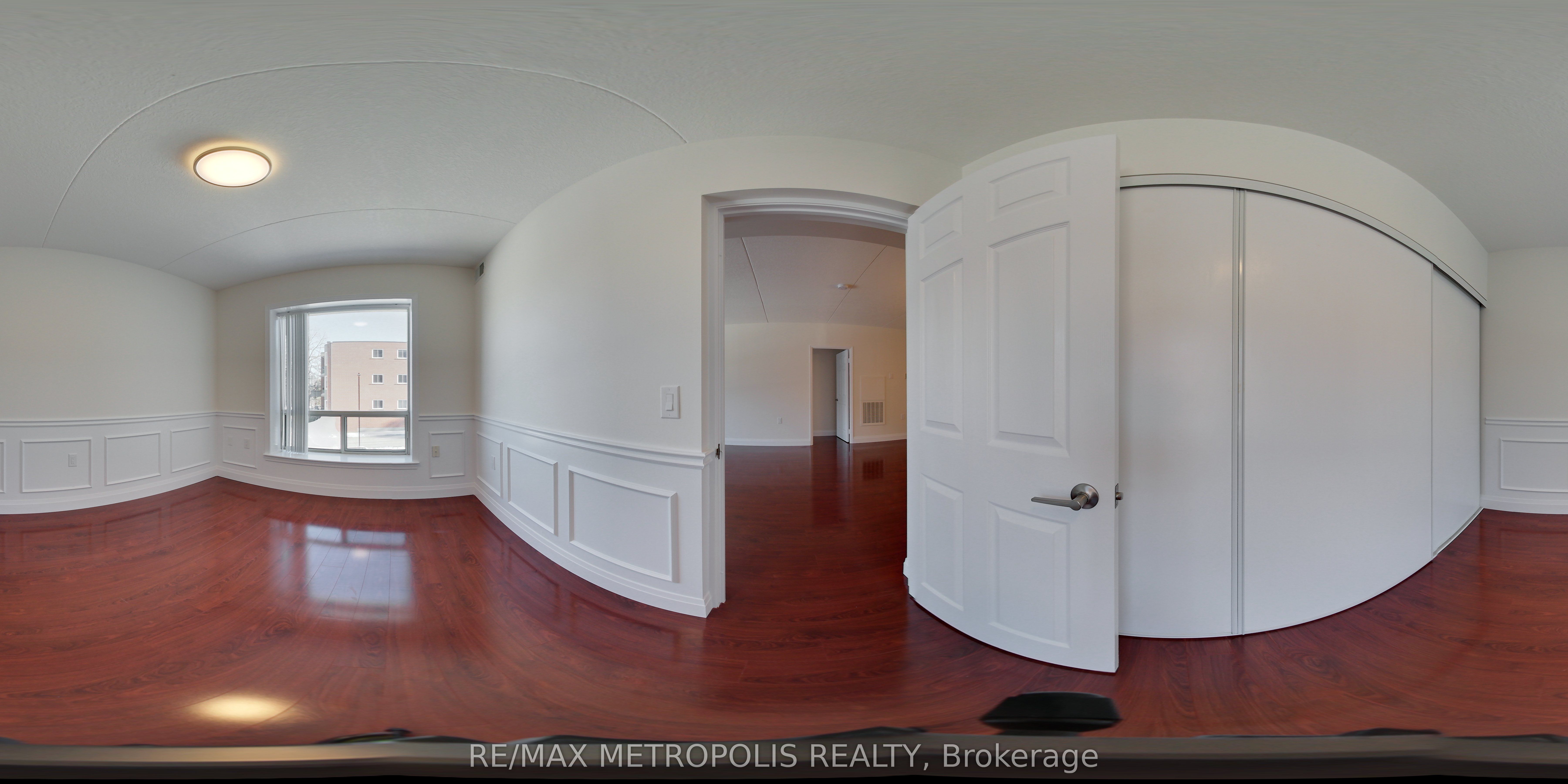 405 Erb Street W 204 Property Photo 3
