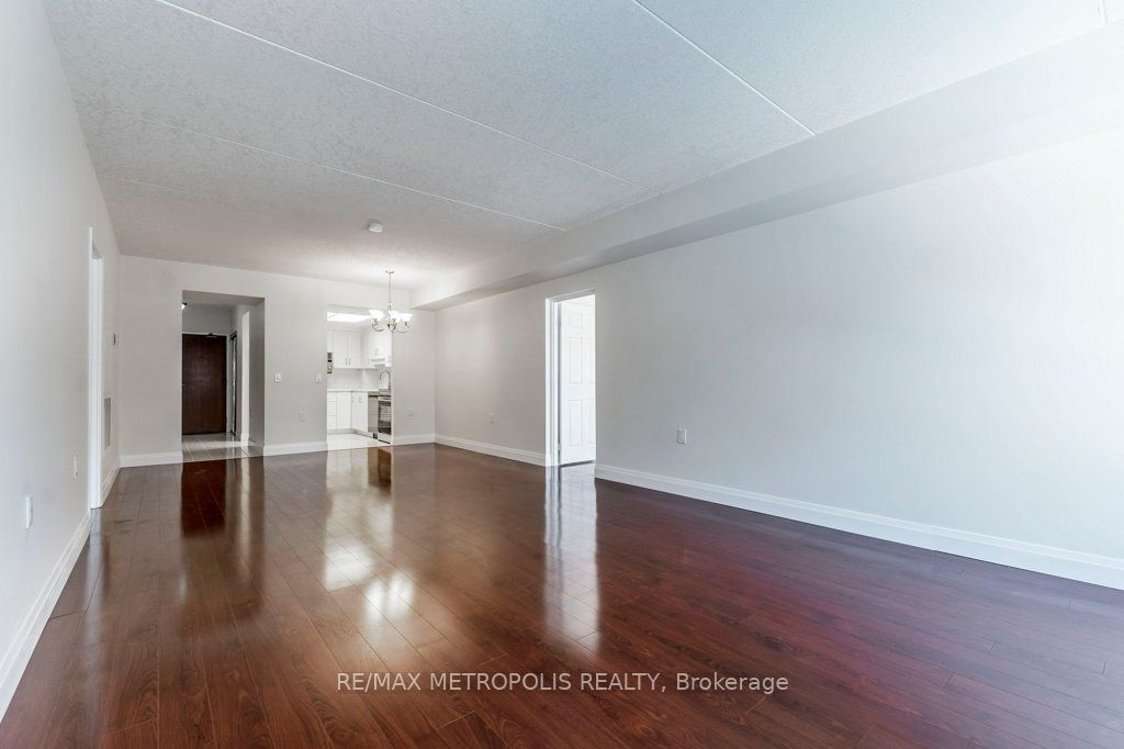 405 Erb Street W 204 Property Photo 18