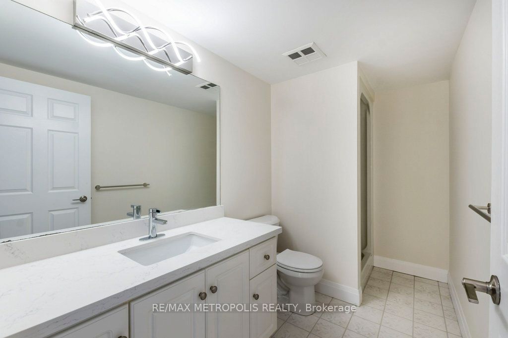 405 Erb Street W 204 Property Photo 29