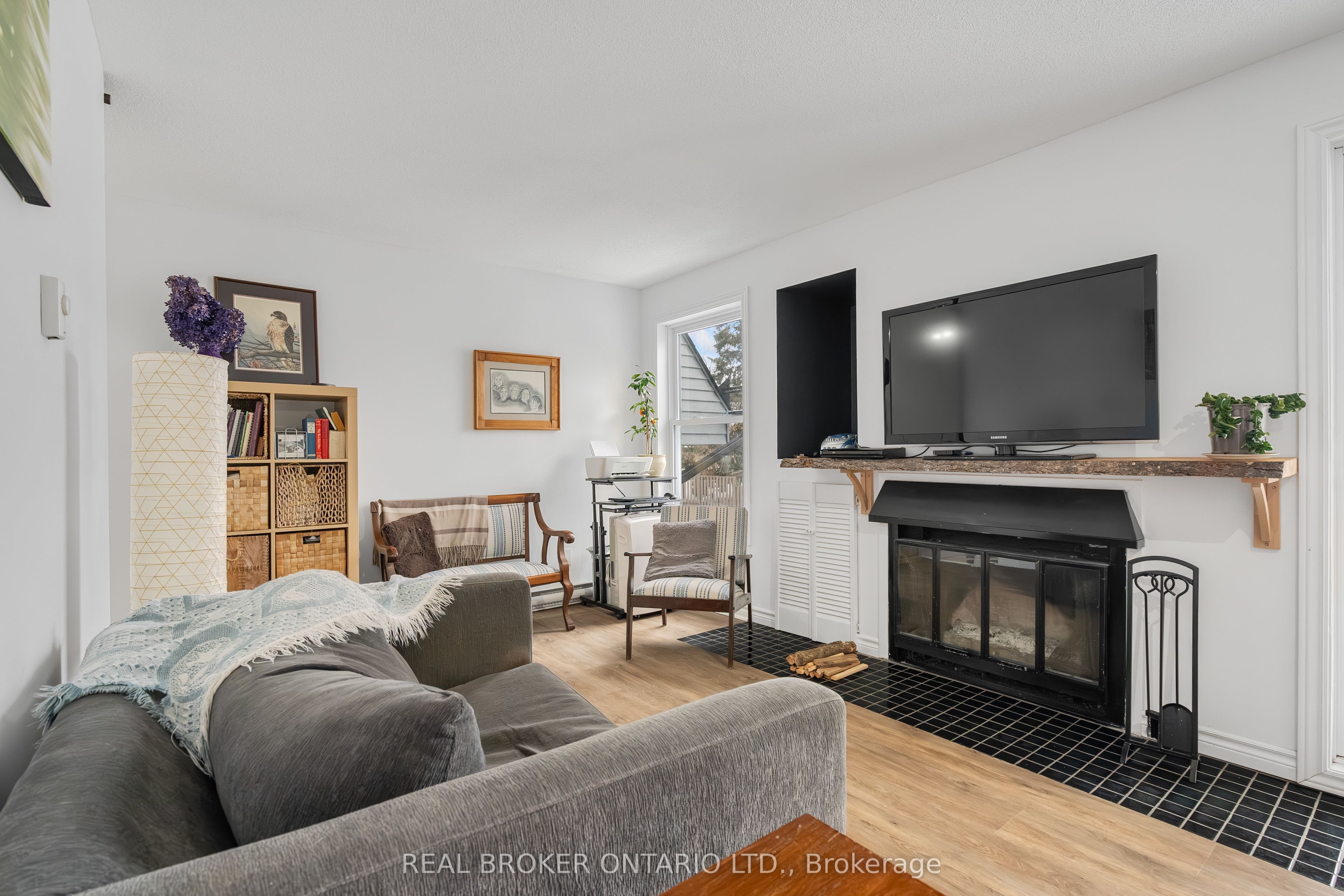 #108 - 24 Townline Road Property Photo 5