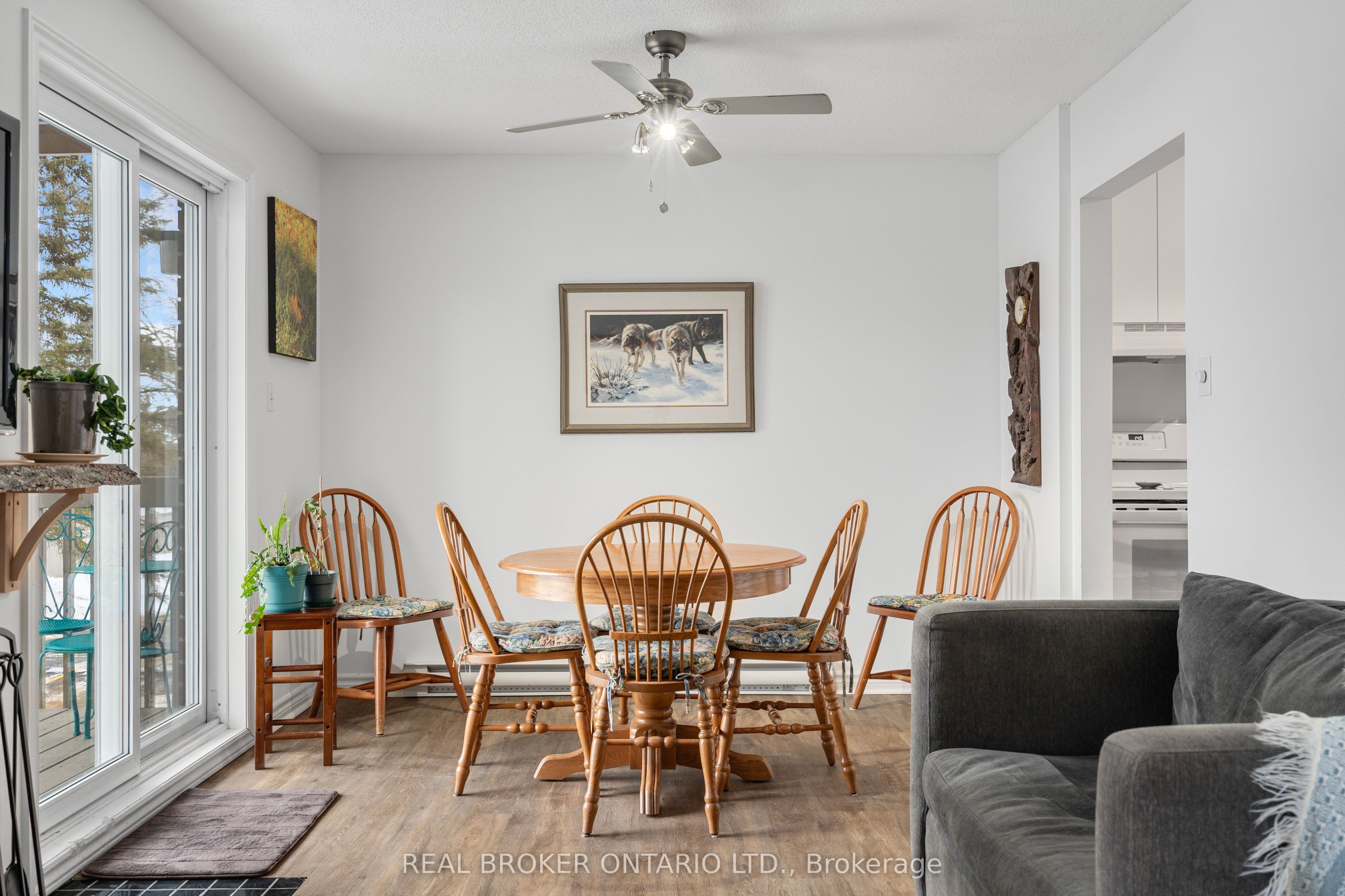 #108 - 24 Townline Road Property Photo 7