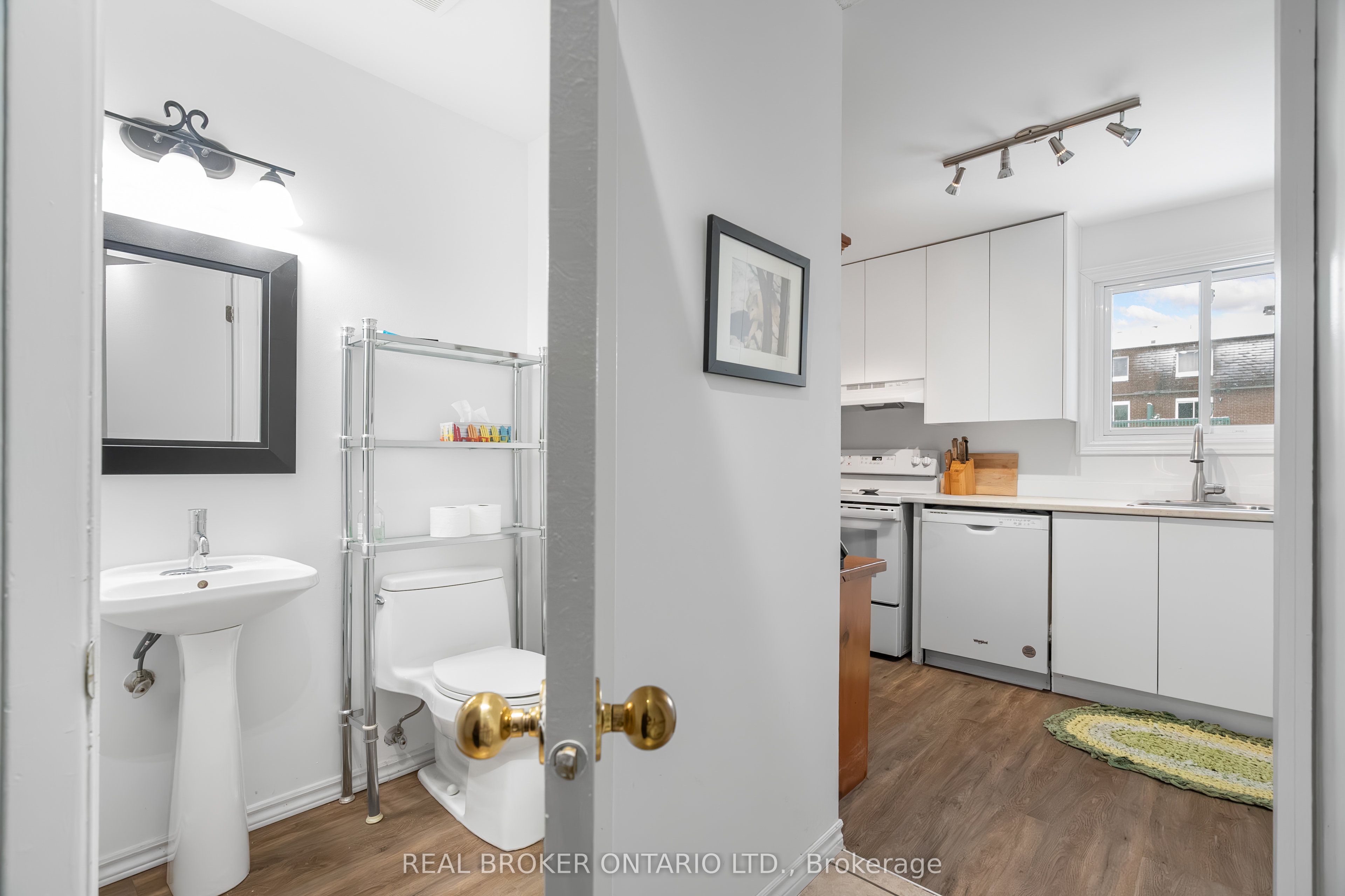 #108 - 24 Townline Road Property Photo 16