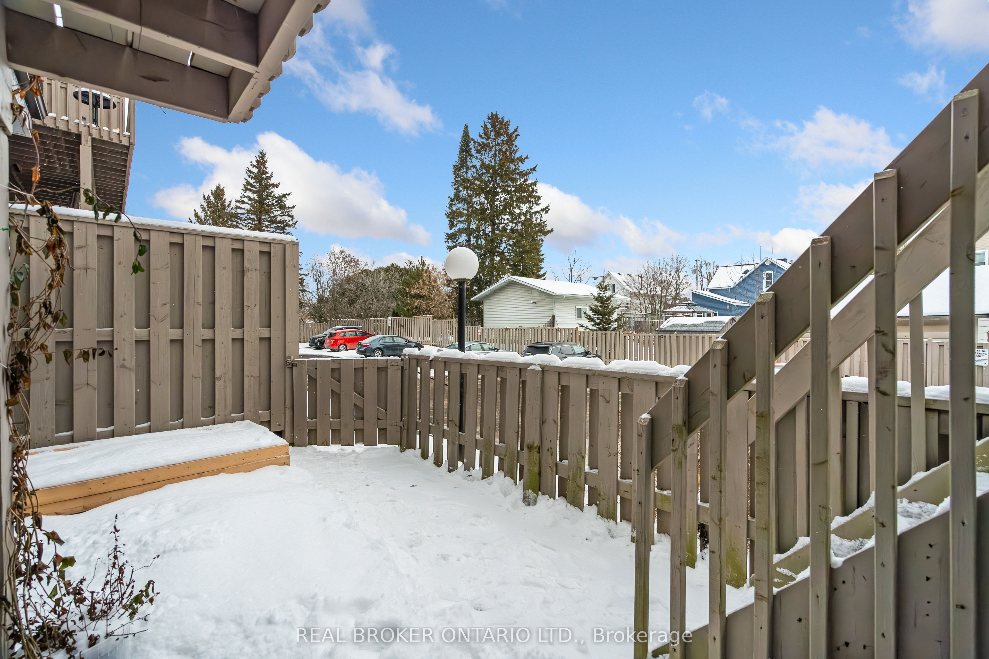 #108 - 24 Townline Road Property Photo 26