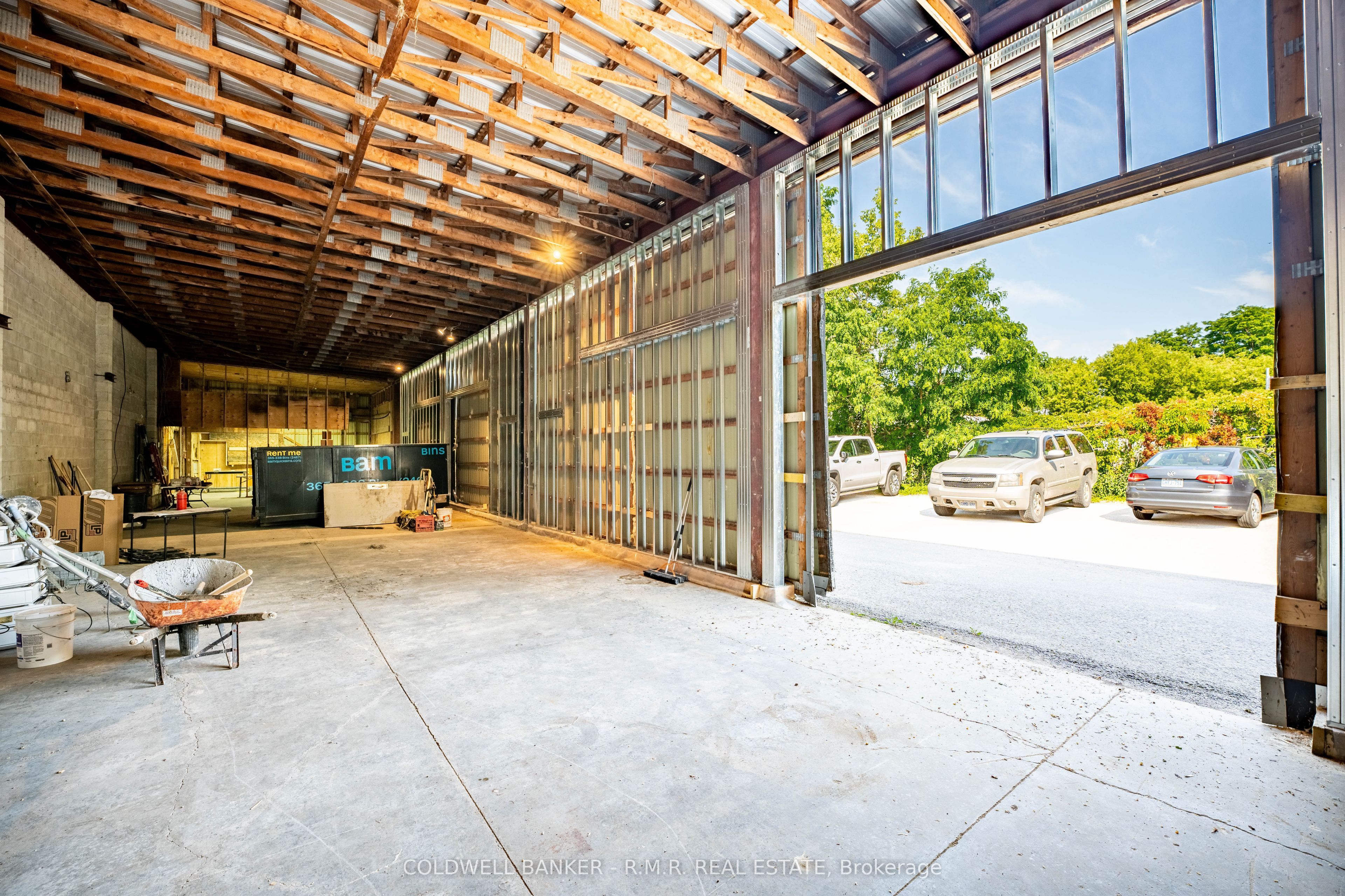 #3 - 429 William Street Property Photo 12