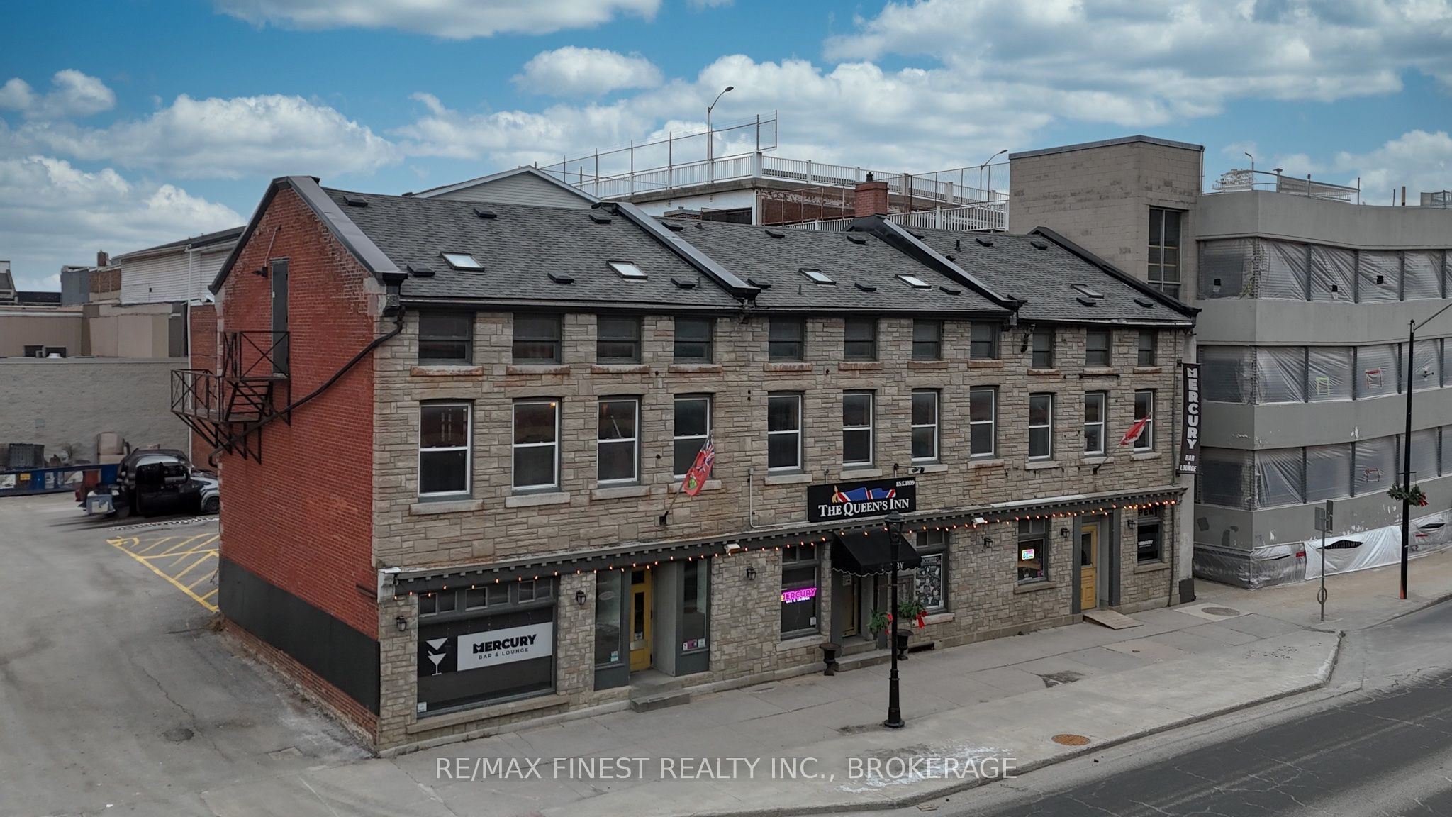 125 Brock Street Property Photo 2