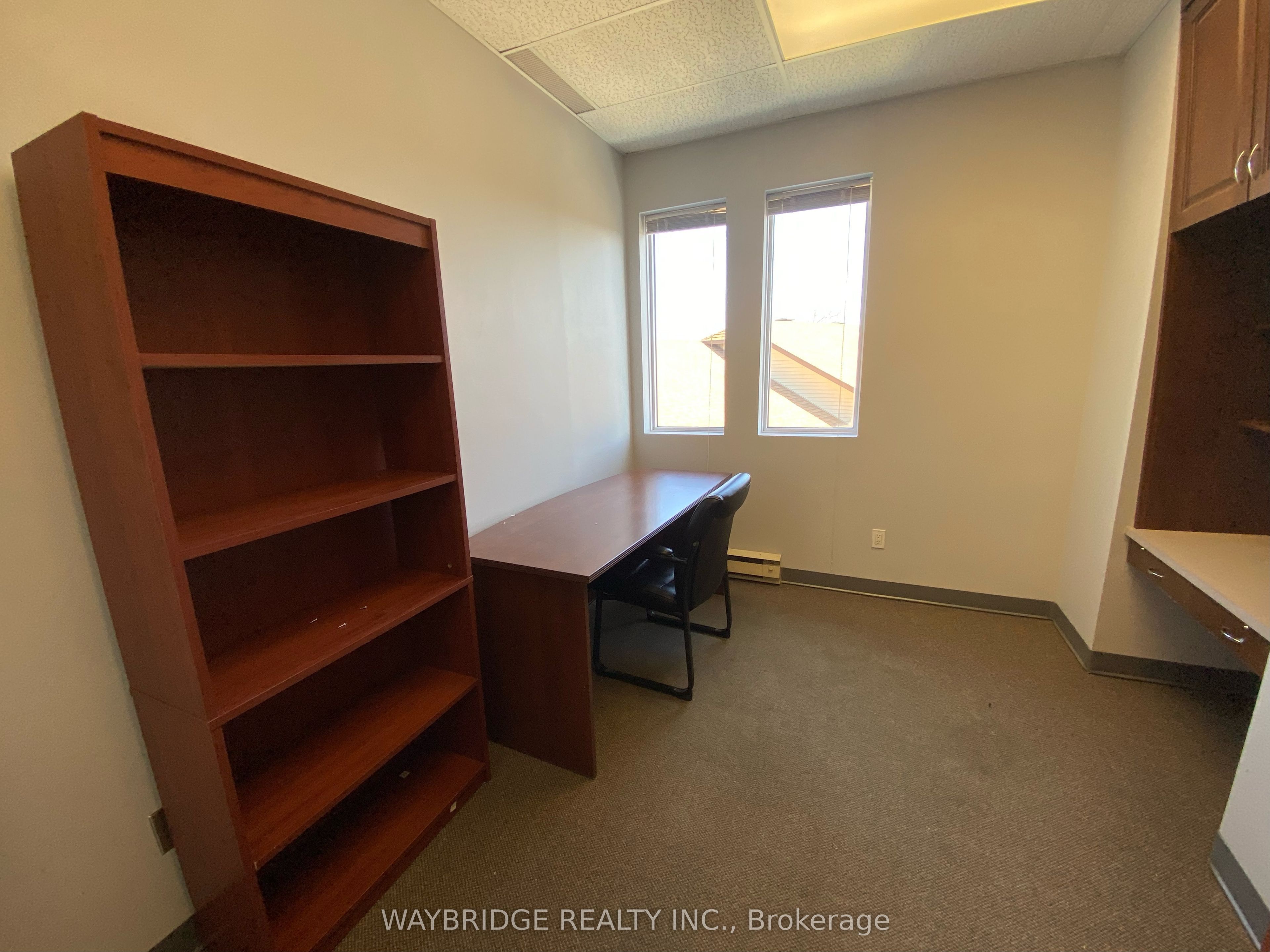 #408 - 11 Rosemount Avenue Property Photo 10