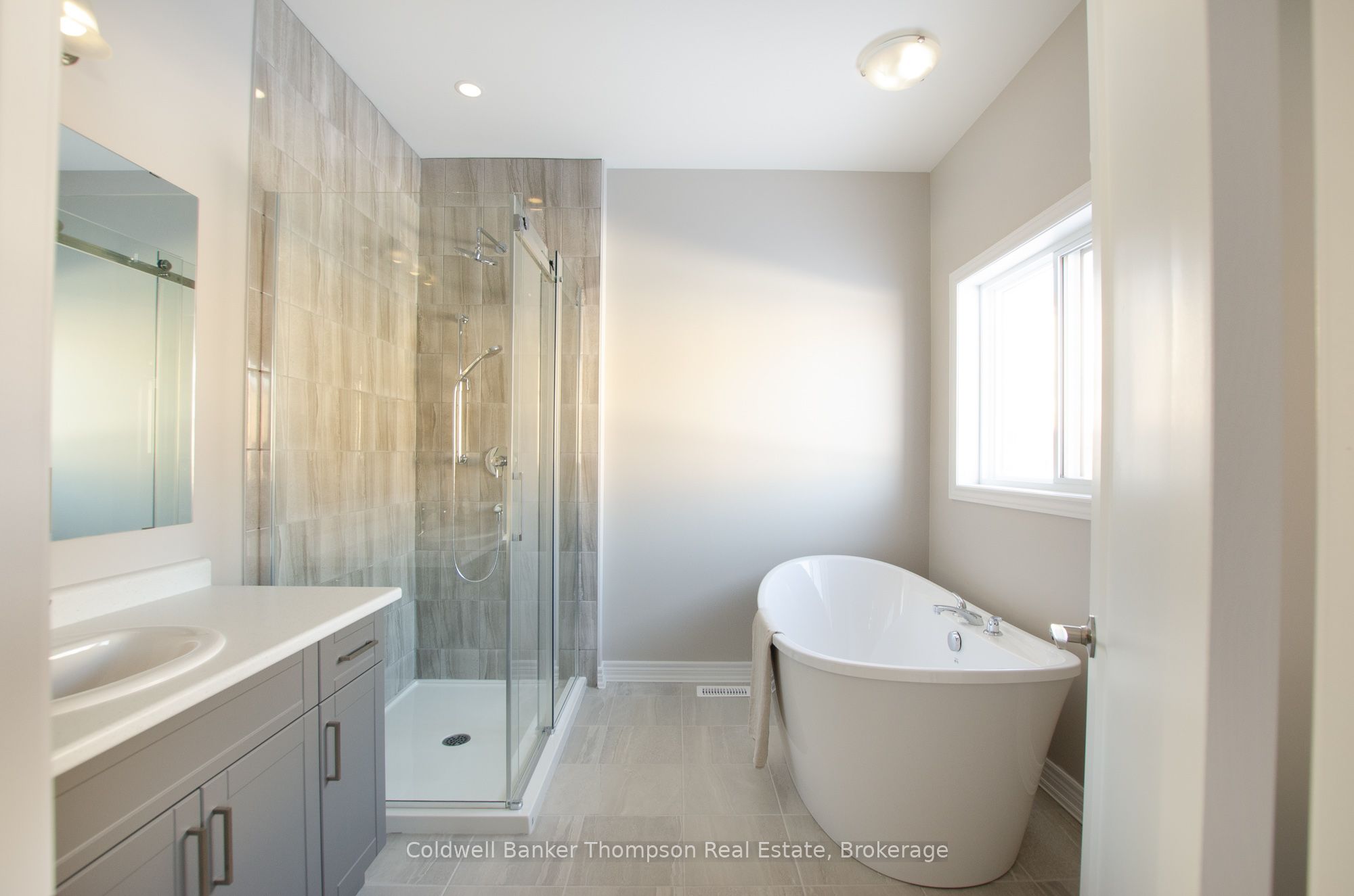 69 Eaglecrest Avenue Property Photo 21