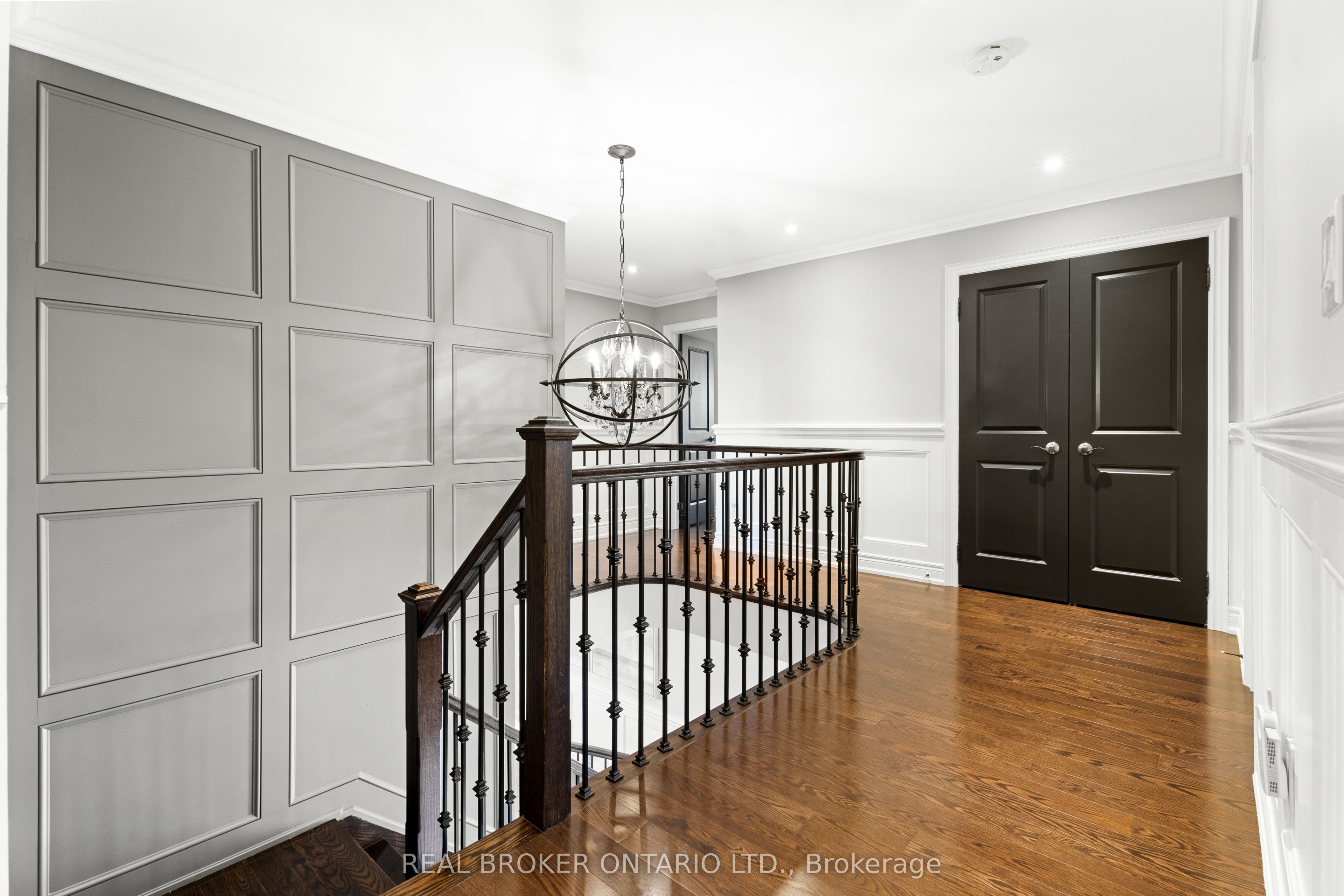 35 Ketchum Street Property Photo 23