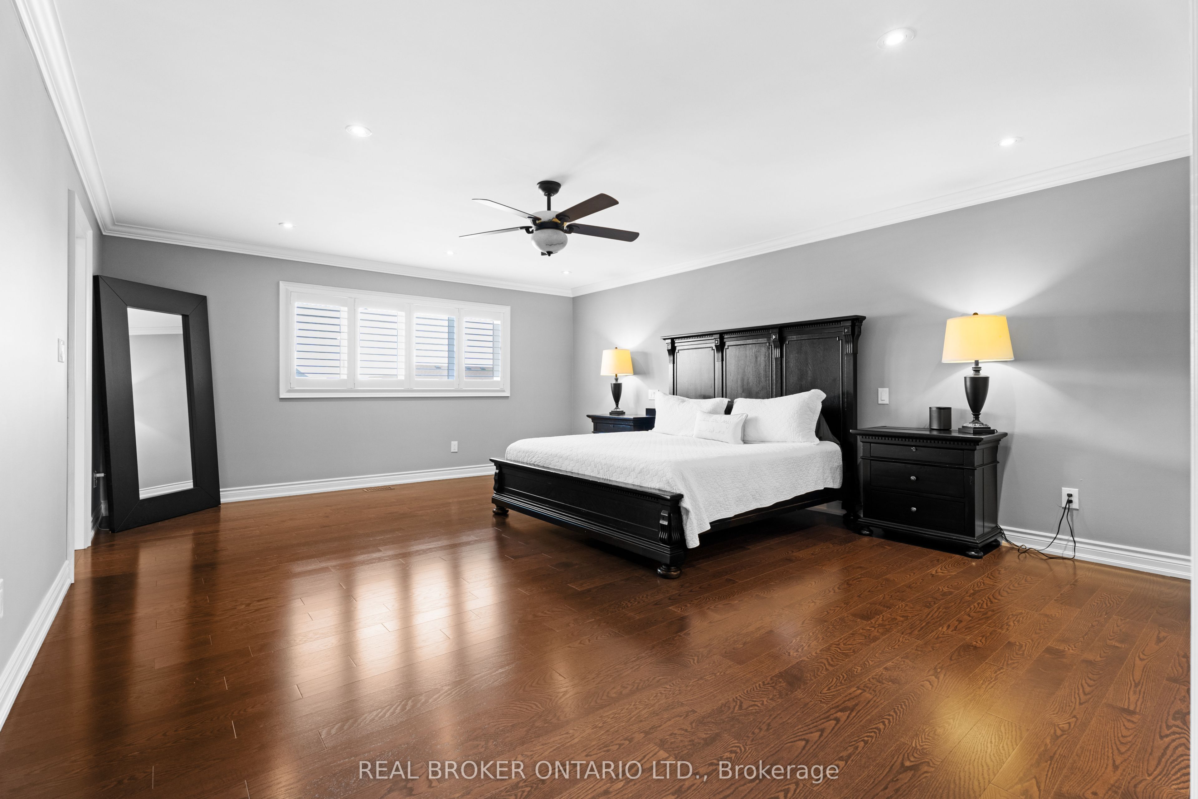 35 Ketchum Street Property Photo 24