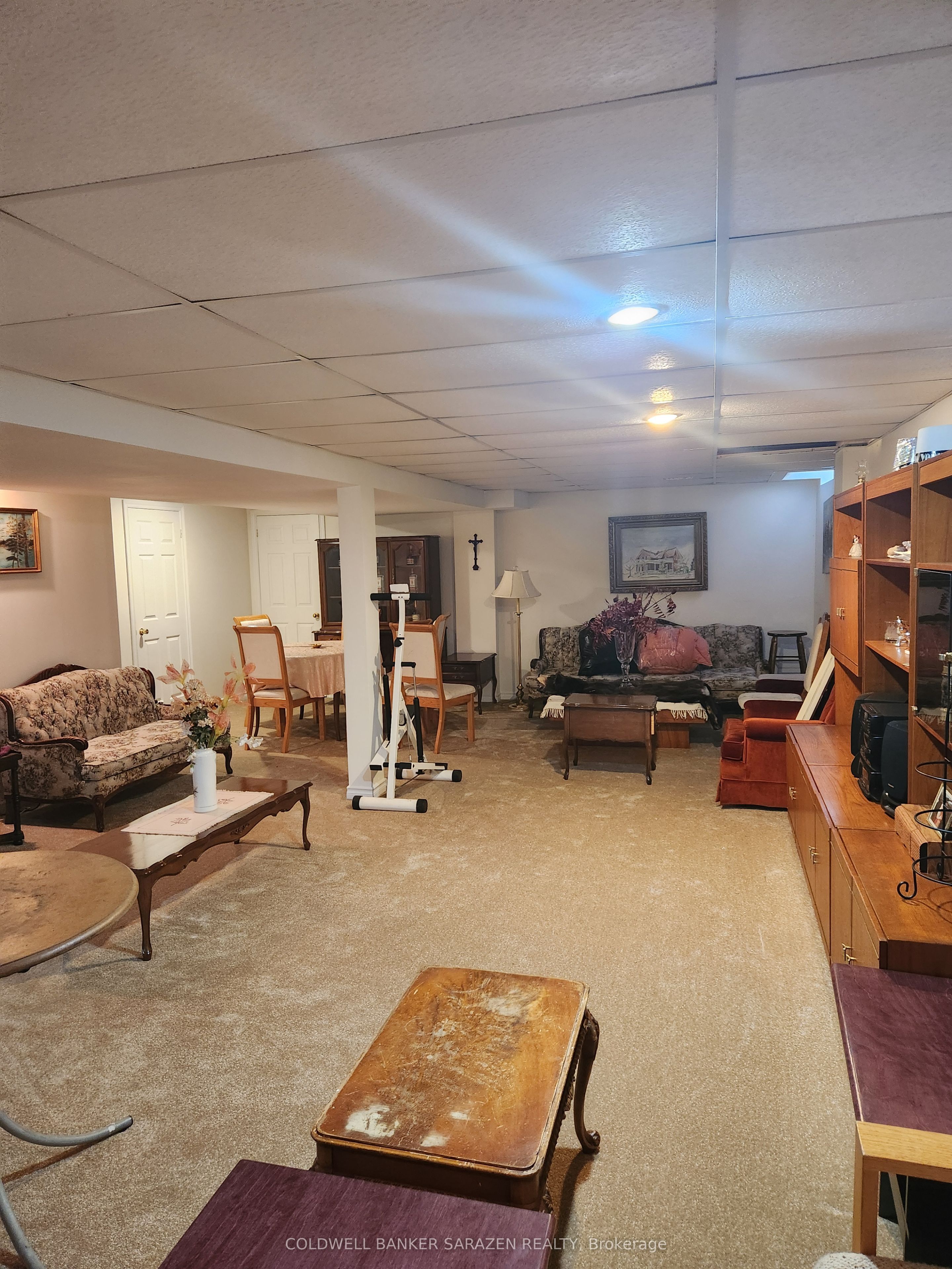 31 Dossetter Way E Property Photo 13
