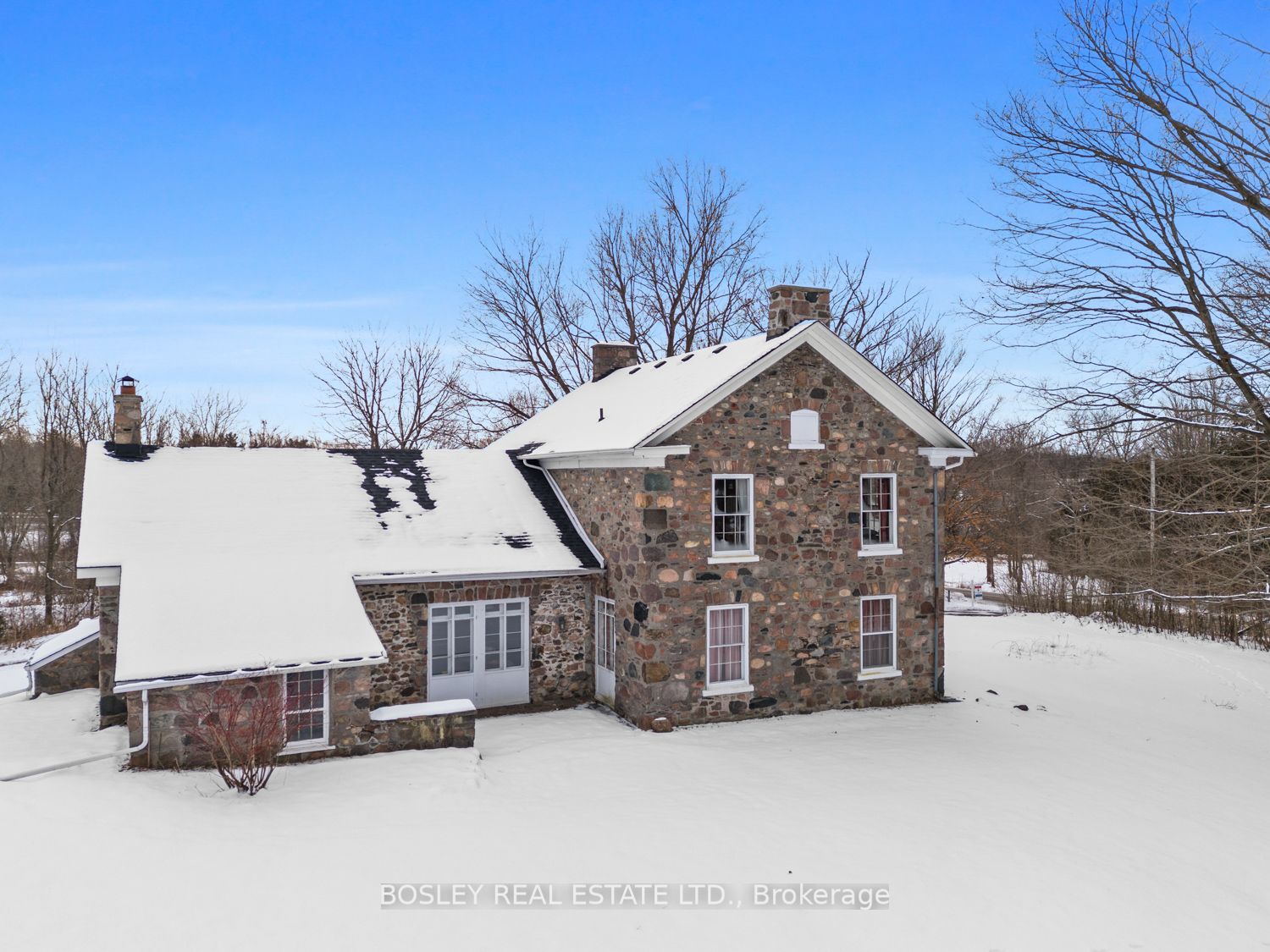 2247 Van Luven Road Property Photo