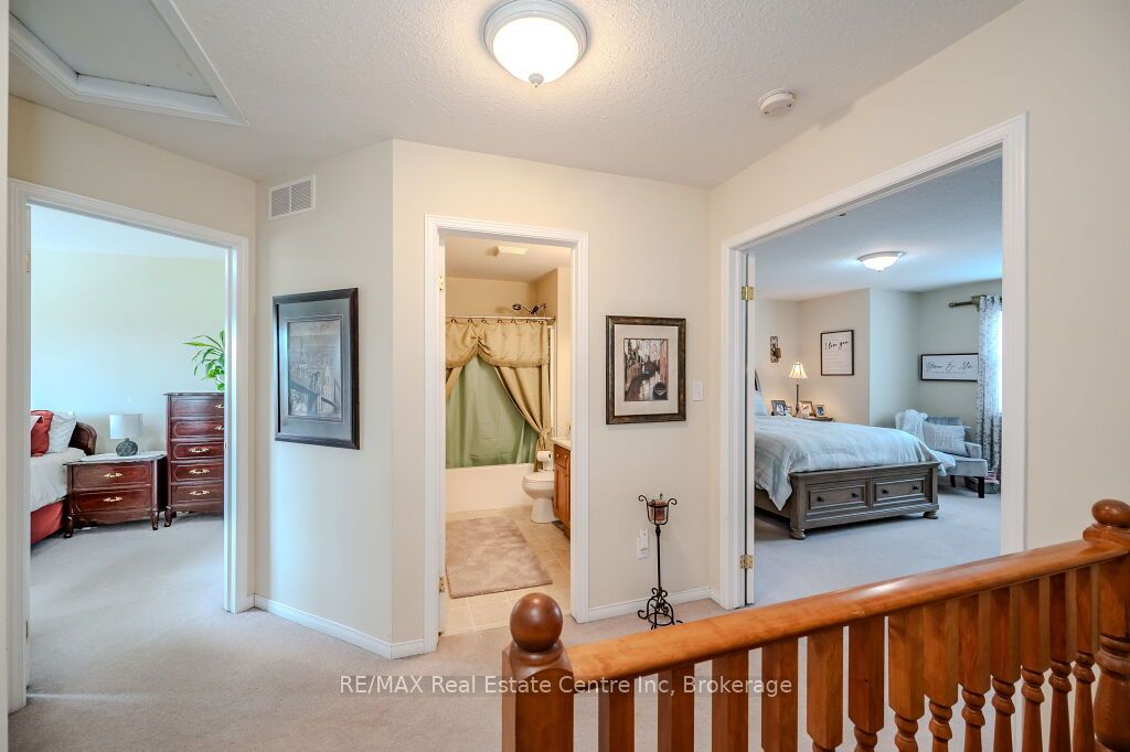 128 Henhoeffer Crescent Property Photo 21