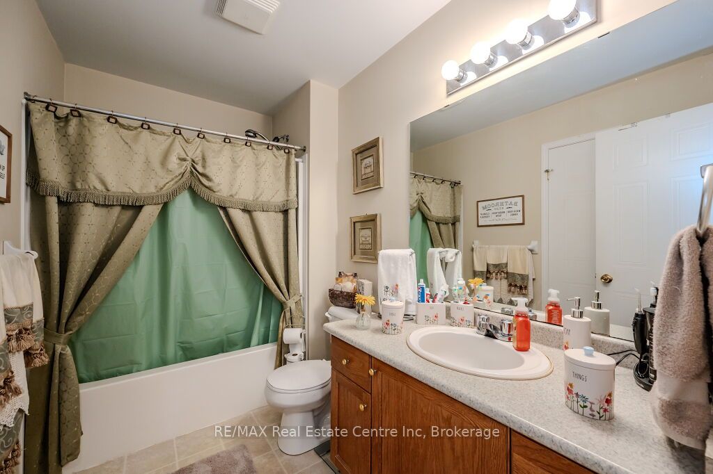 128 Henhoeffer Crescent Property Photo 25
