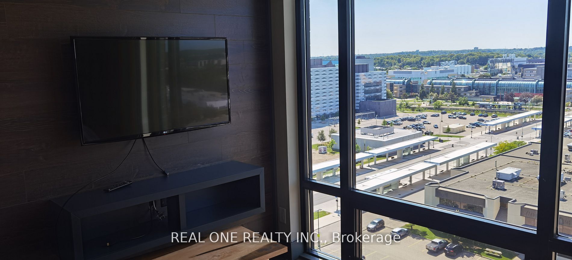 #s1402 - 330 Phillip Street Property Photo 11