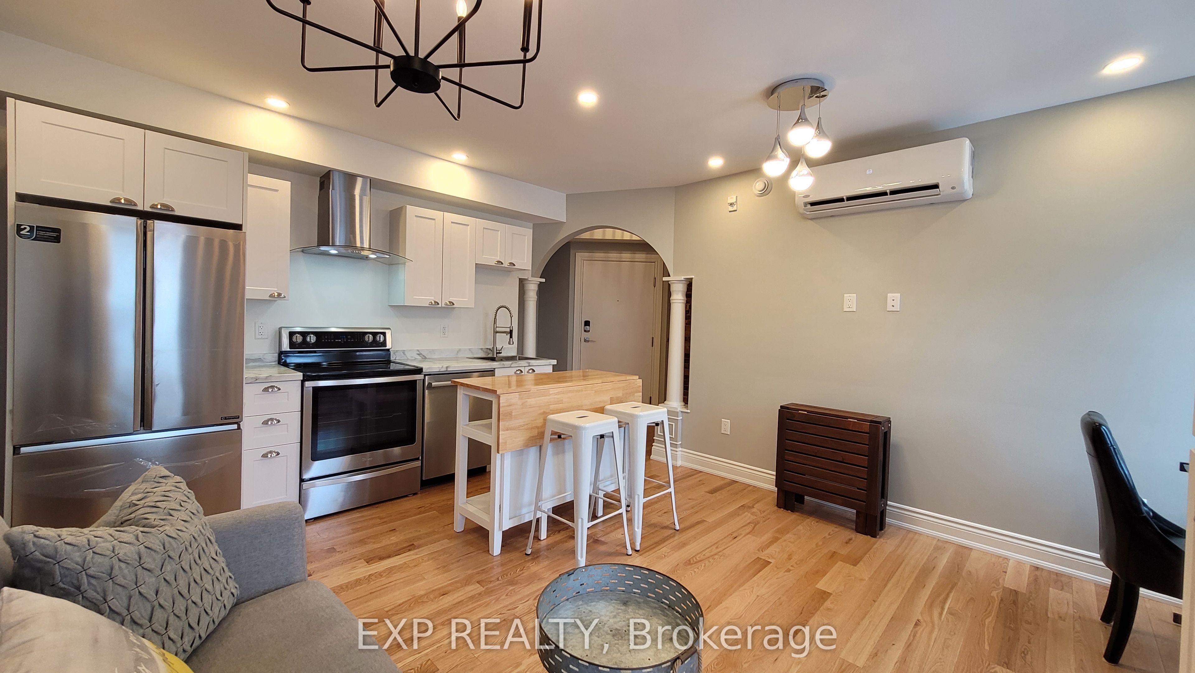#201 - 157-159 James Street Property Photo 1