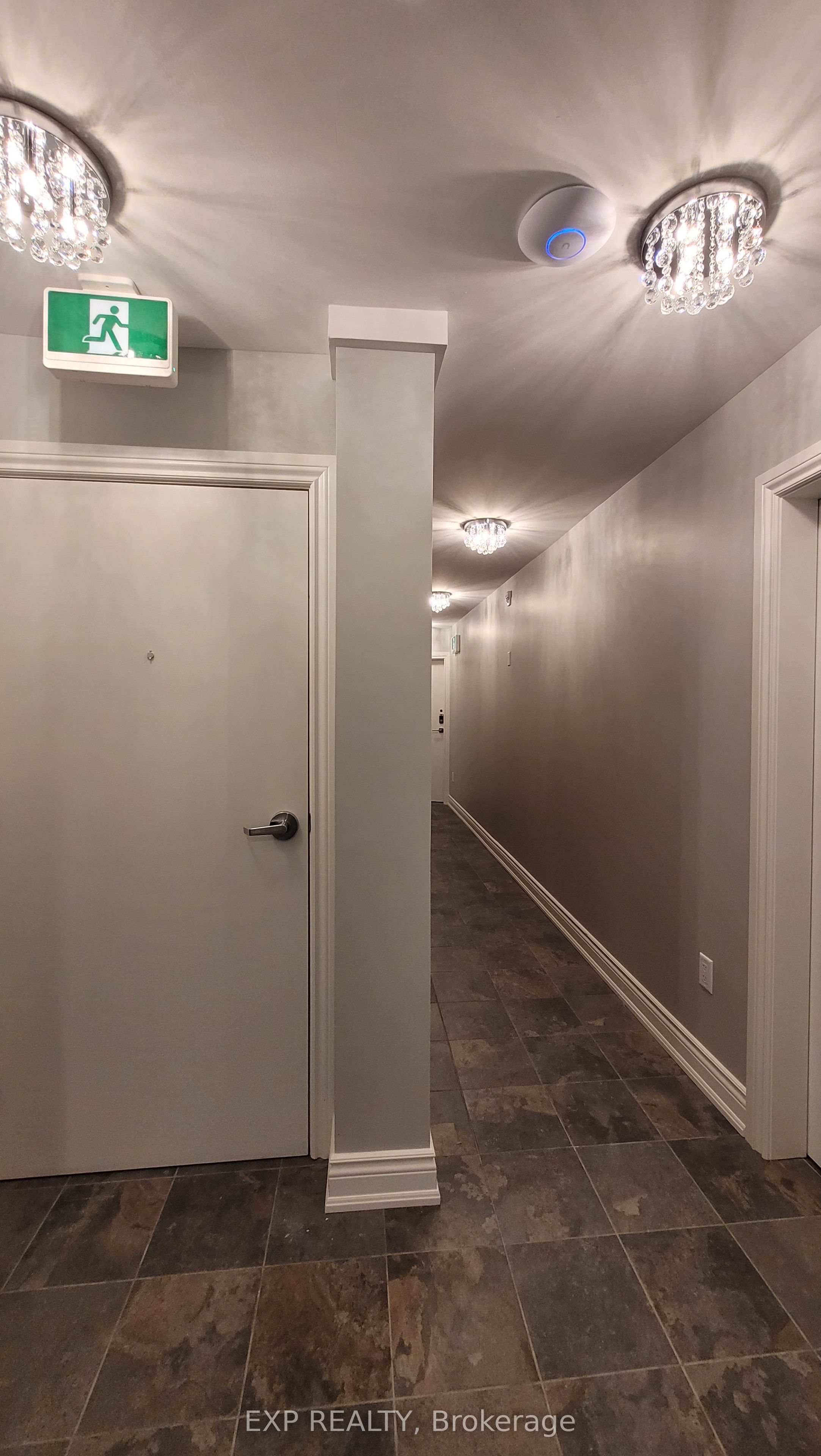 #201 - 157-159 James Street Property Photo 13