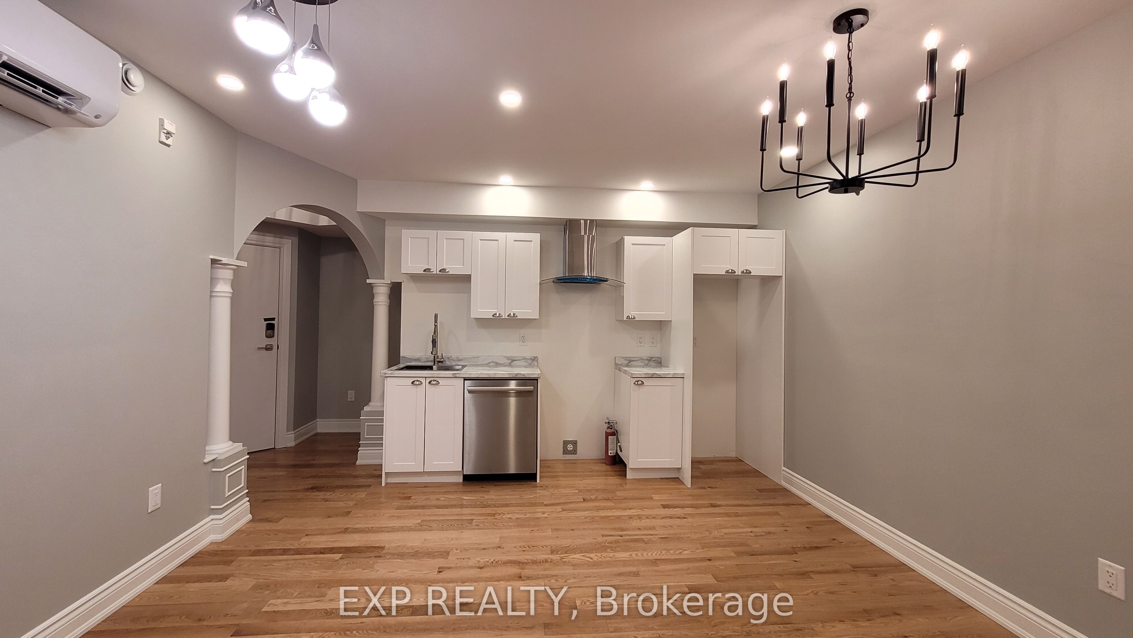 #202 - 157-159 James Street Property Photo 2