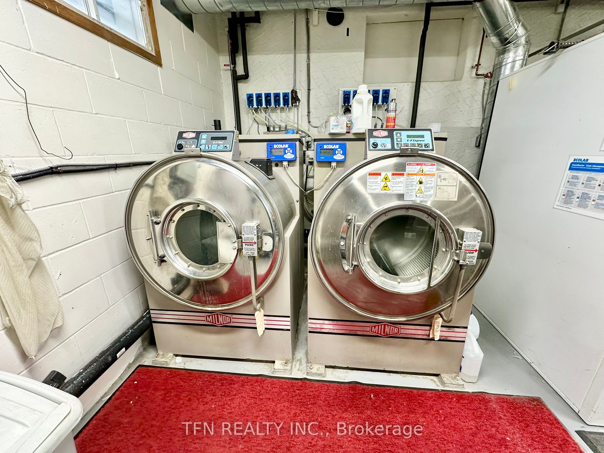 112 College Street Property Photo 21