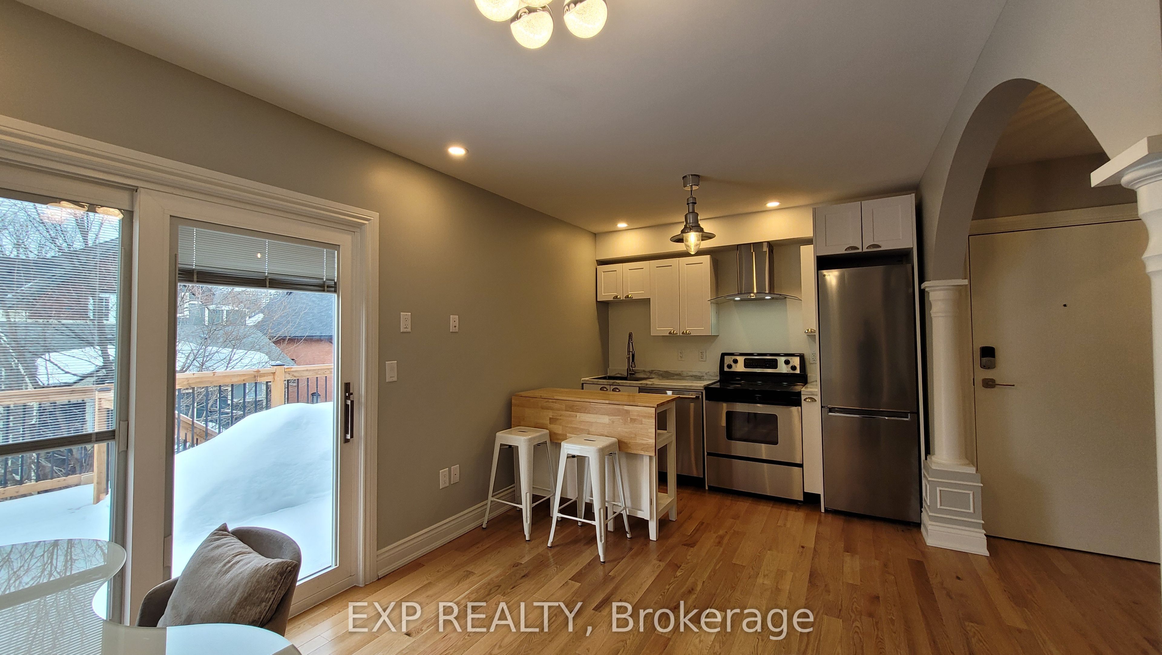 157-159 James Street 303 Property Photo 5
