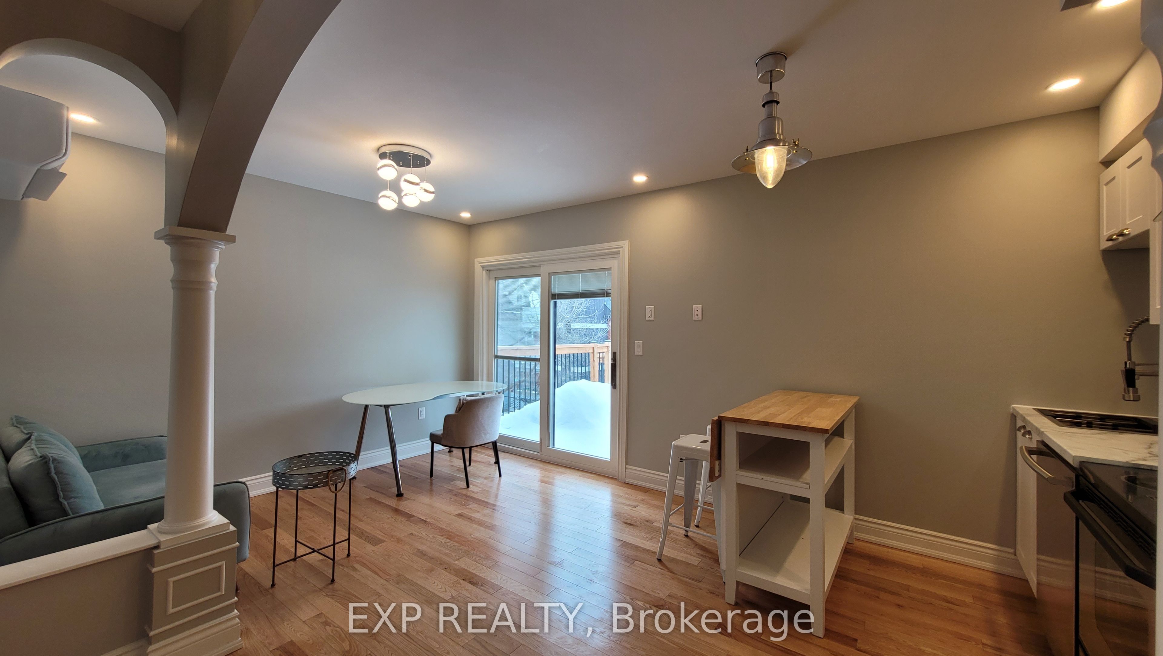 157-159 James Street 303 Property Photo 8