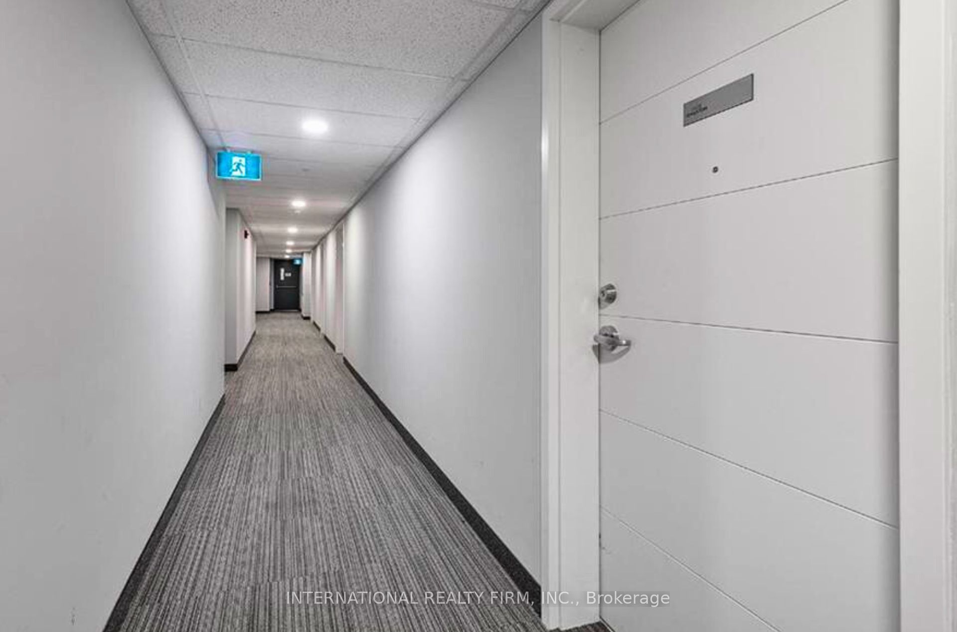 #425 - 652 Princess Street Property Photo 2