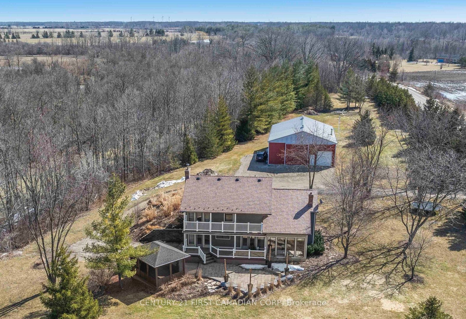 6210 Confederation Line Property Photo