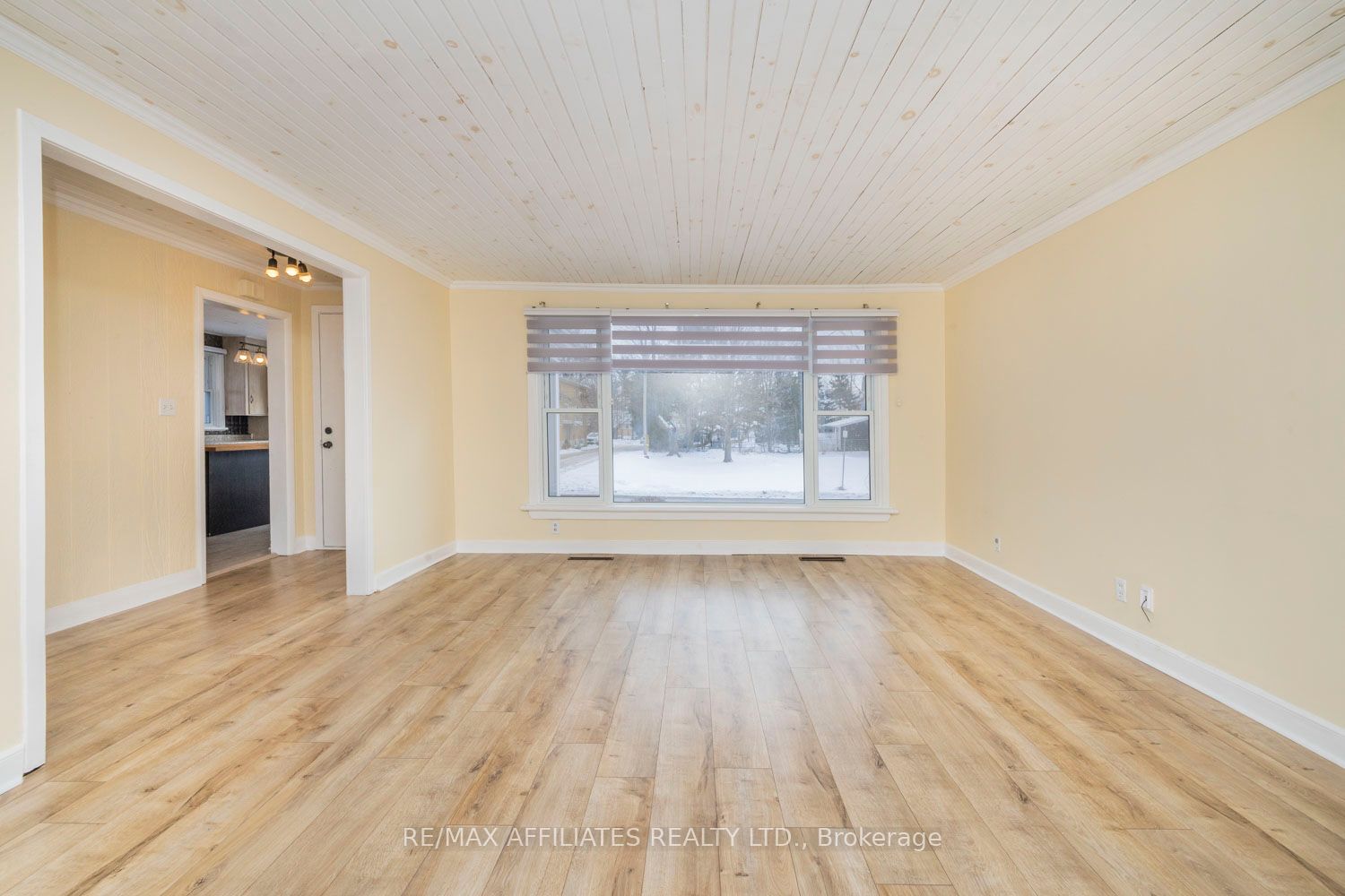13 Harris S Street Property Photo 5