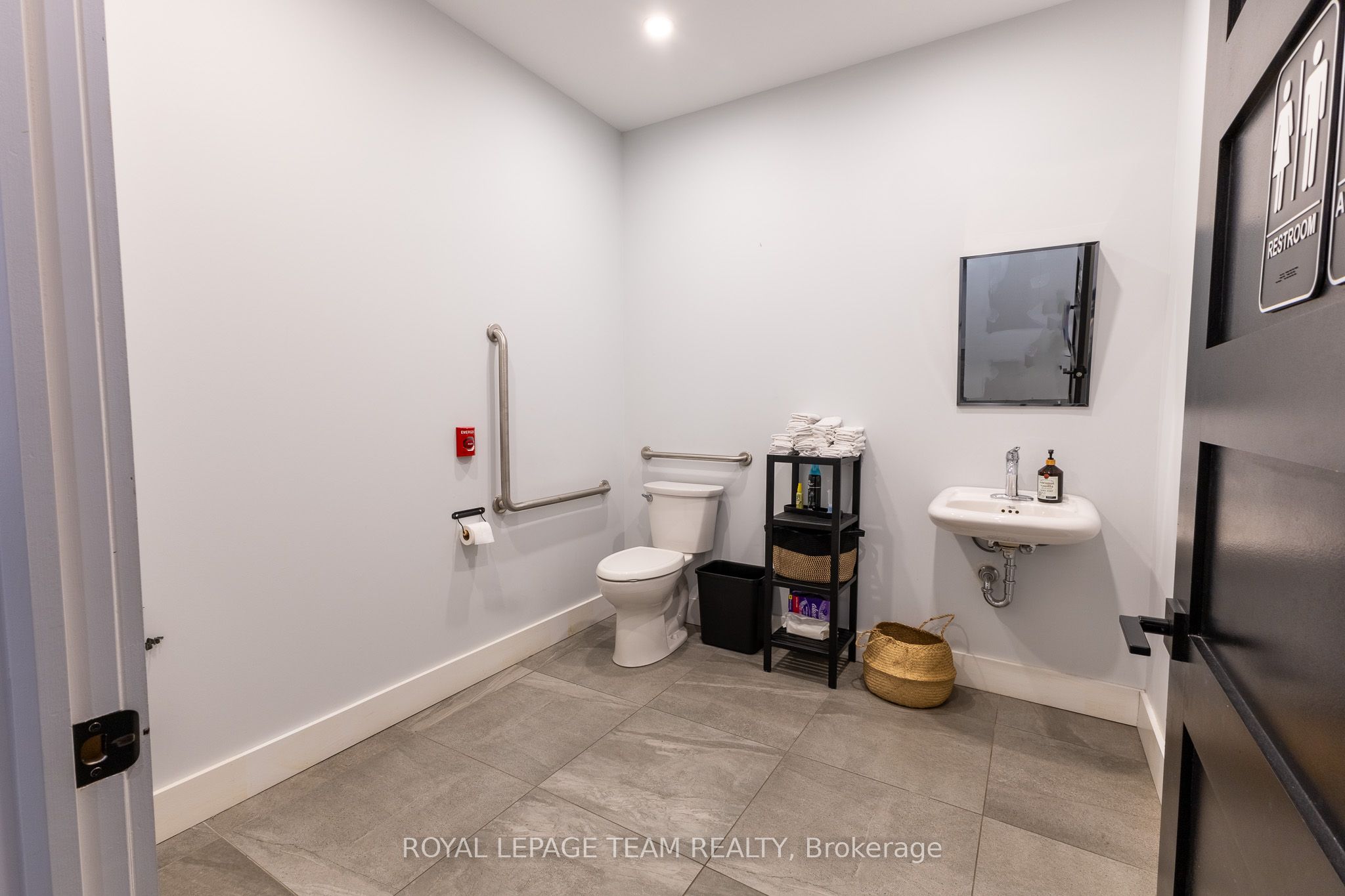 60 Elgin Street Property Photo 21