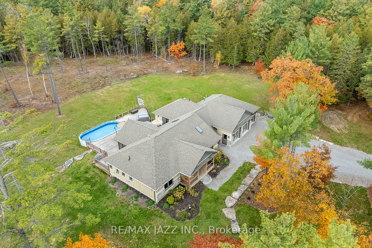 19 Ledge Road Property Photo 34