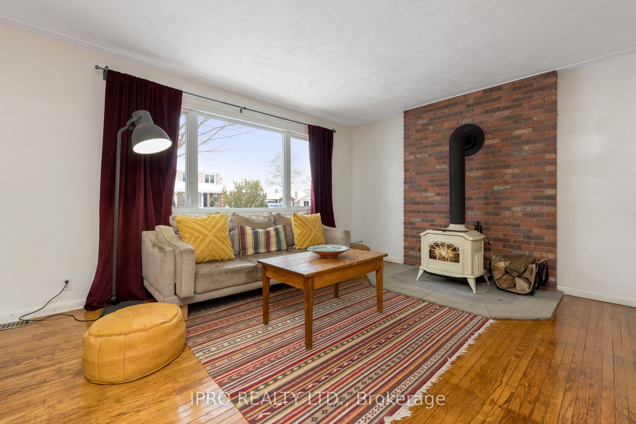 165 Daniel Street Property Photo 6