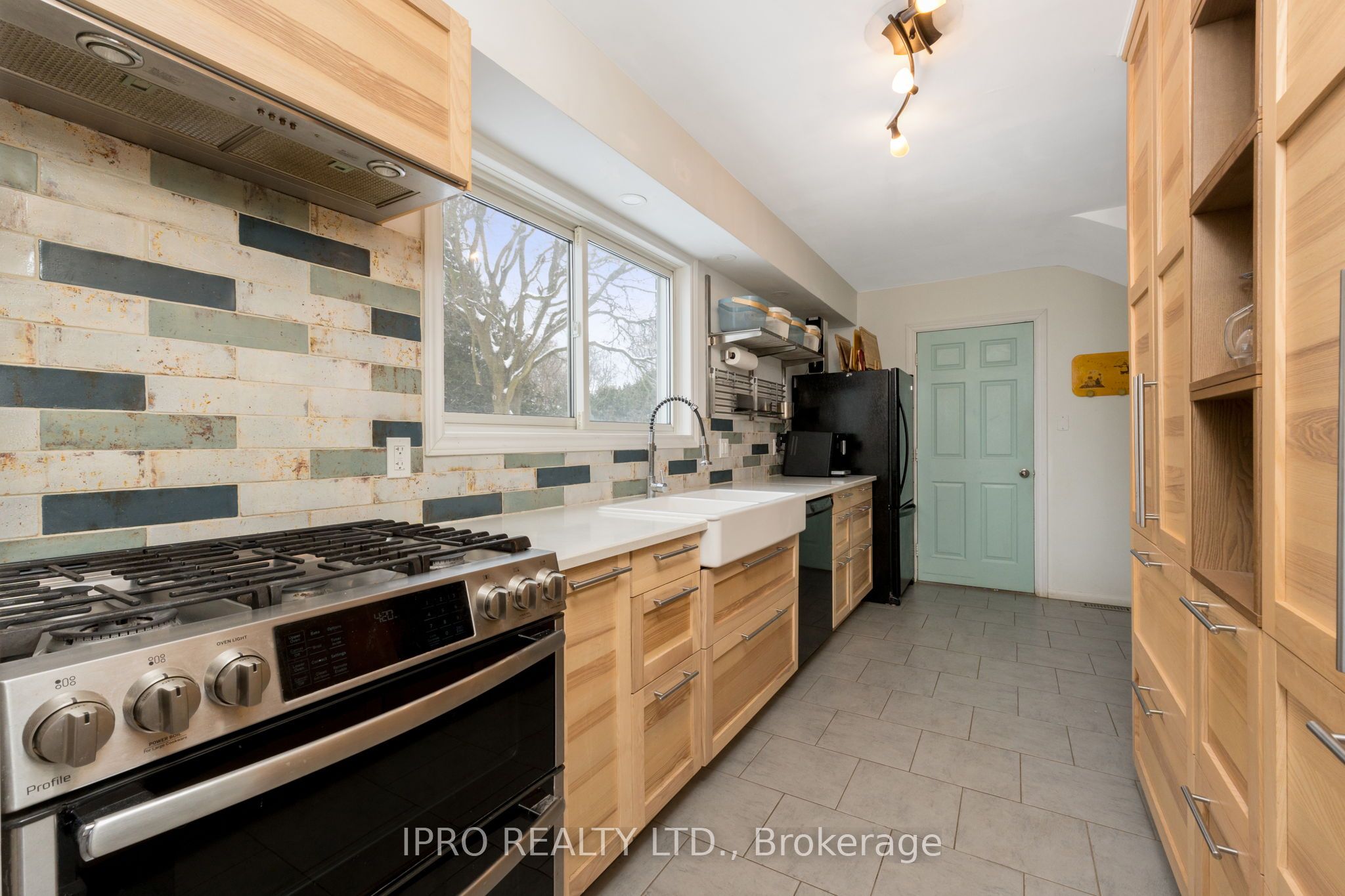 165 Daniel Street Property Photo 14