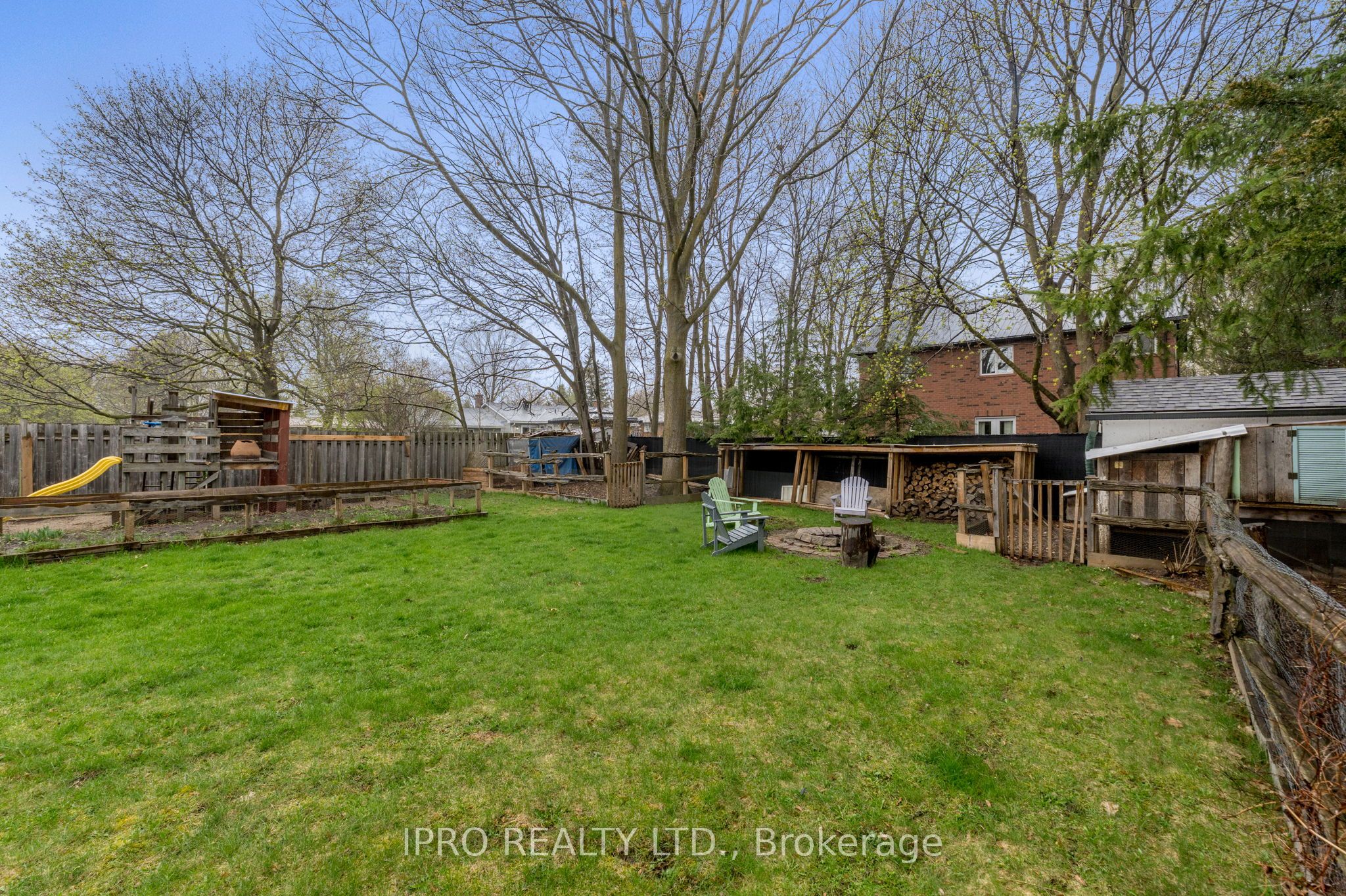 165 Daniel Street Property Photo 31