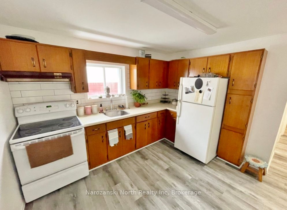 8 St. David Street Property Photo 15