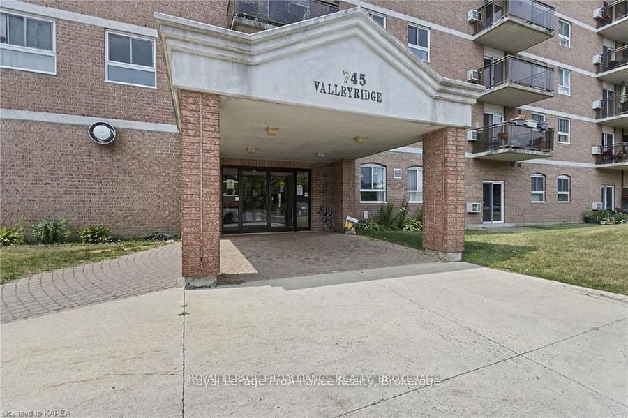 #412 - 745 Davis Drive Property Photo