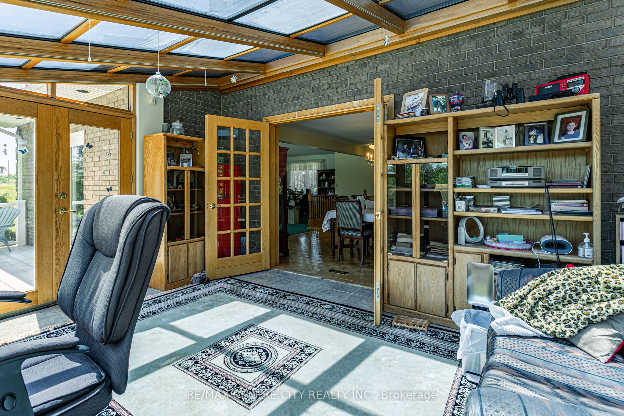 15260 Furnival Road Property Photo 13