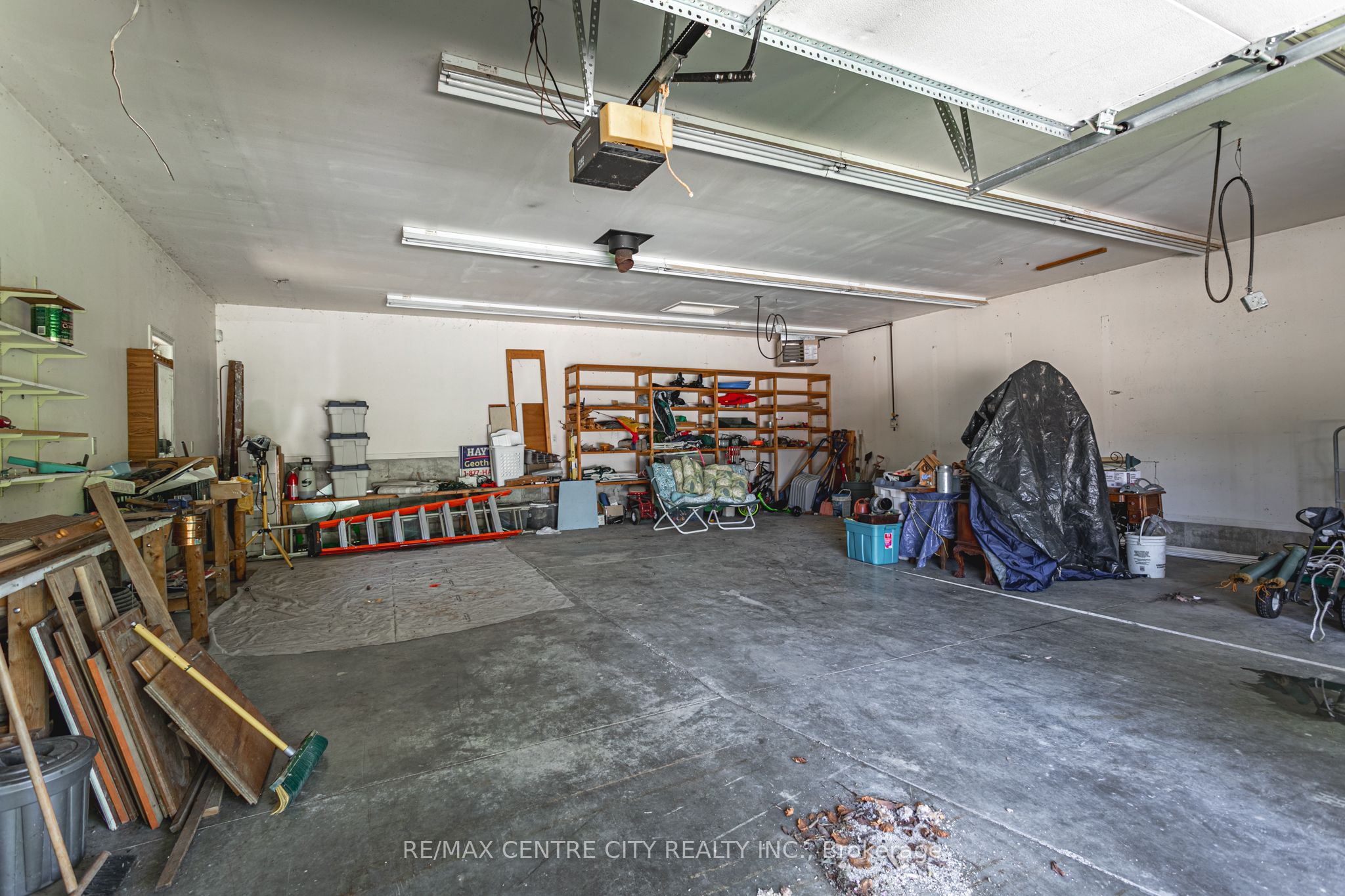 15260 Furnival Road Property Photo 34