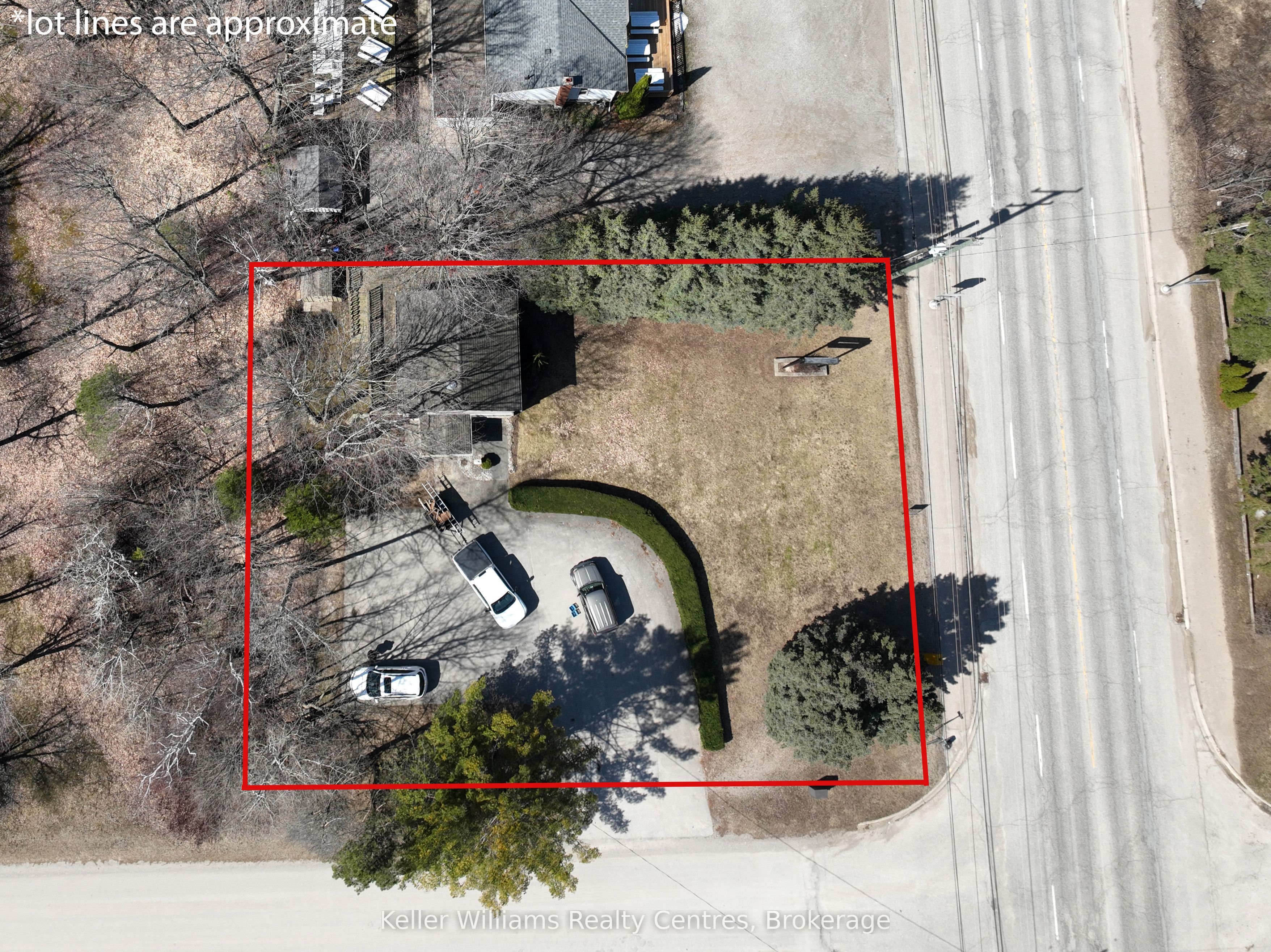 660 Main Street Property Photo 3