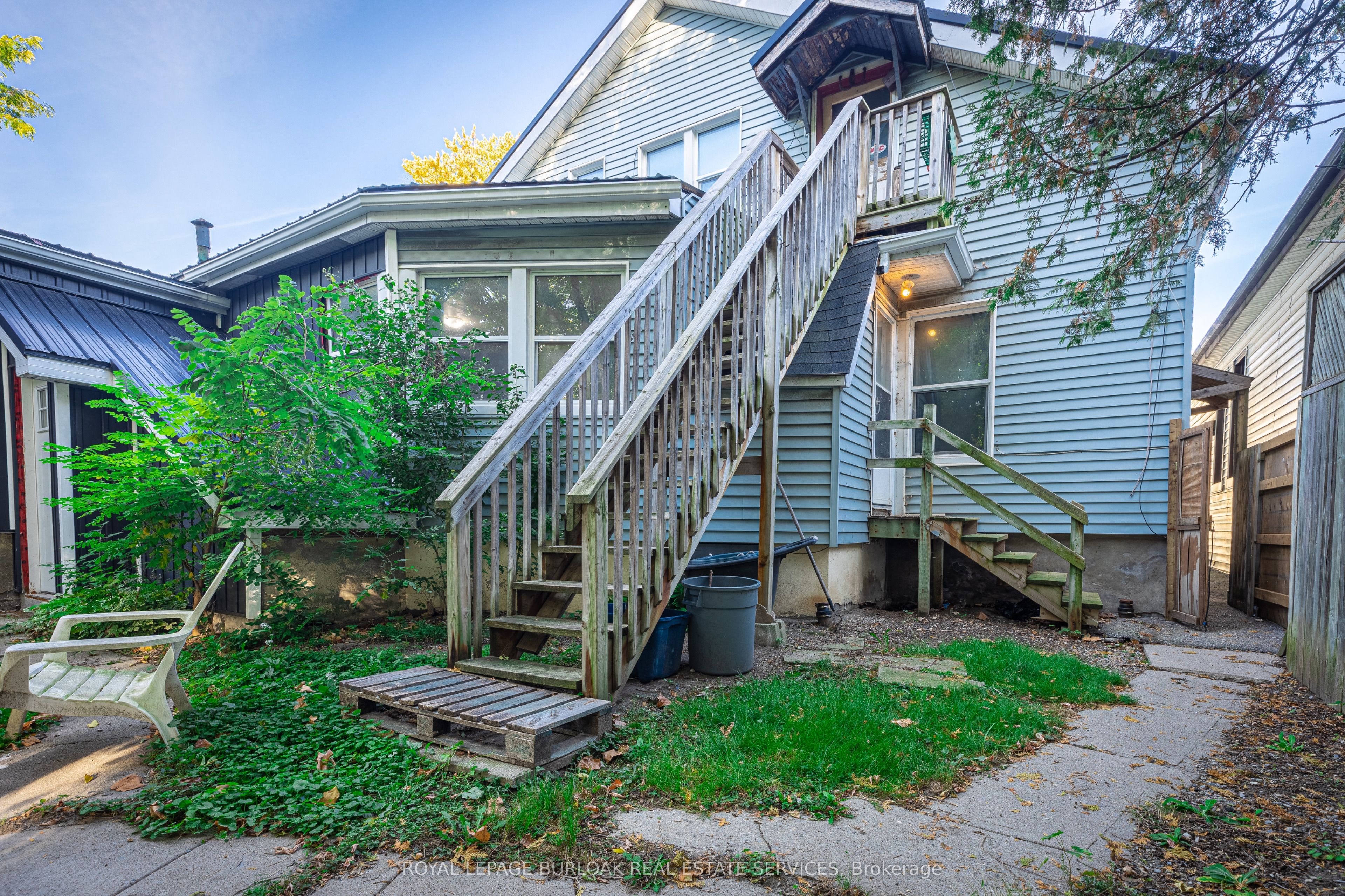 175 Grey Street Property Photo 7