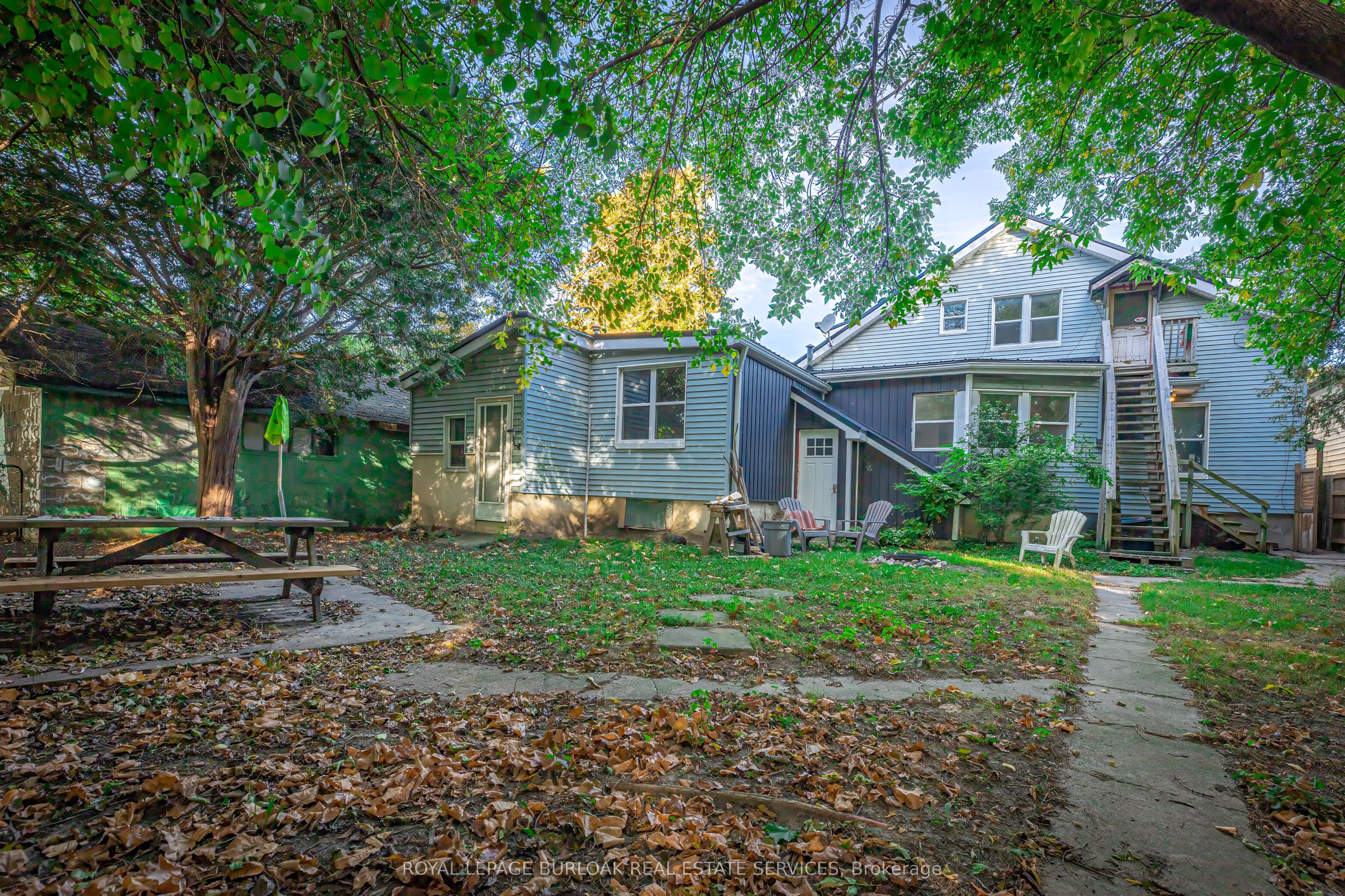175 Grey Street Property Photo 8