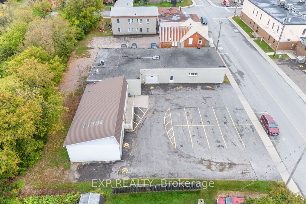 115-125 Plaunt Street Property Photo 5
