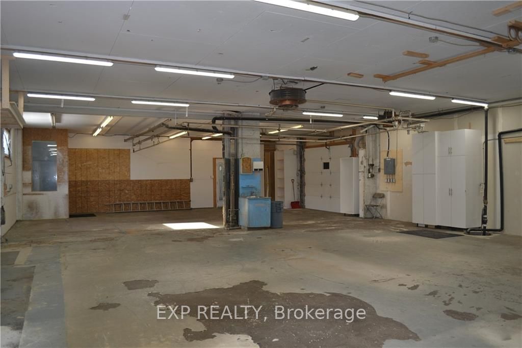 115-125 Plaunt Street Property Photo 17