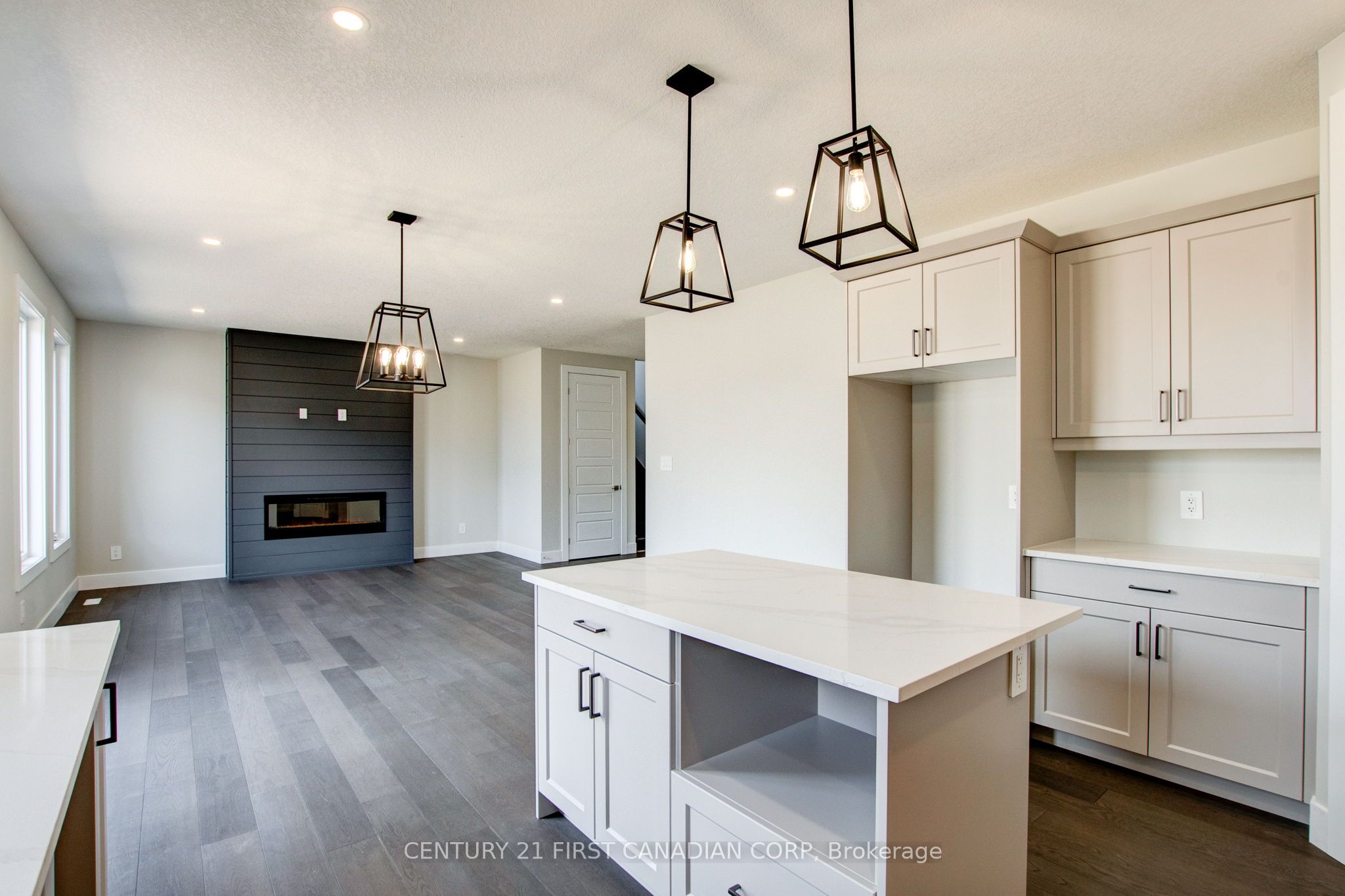 100 Aspen Circle Property Photo 16