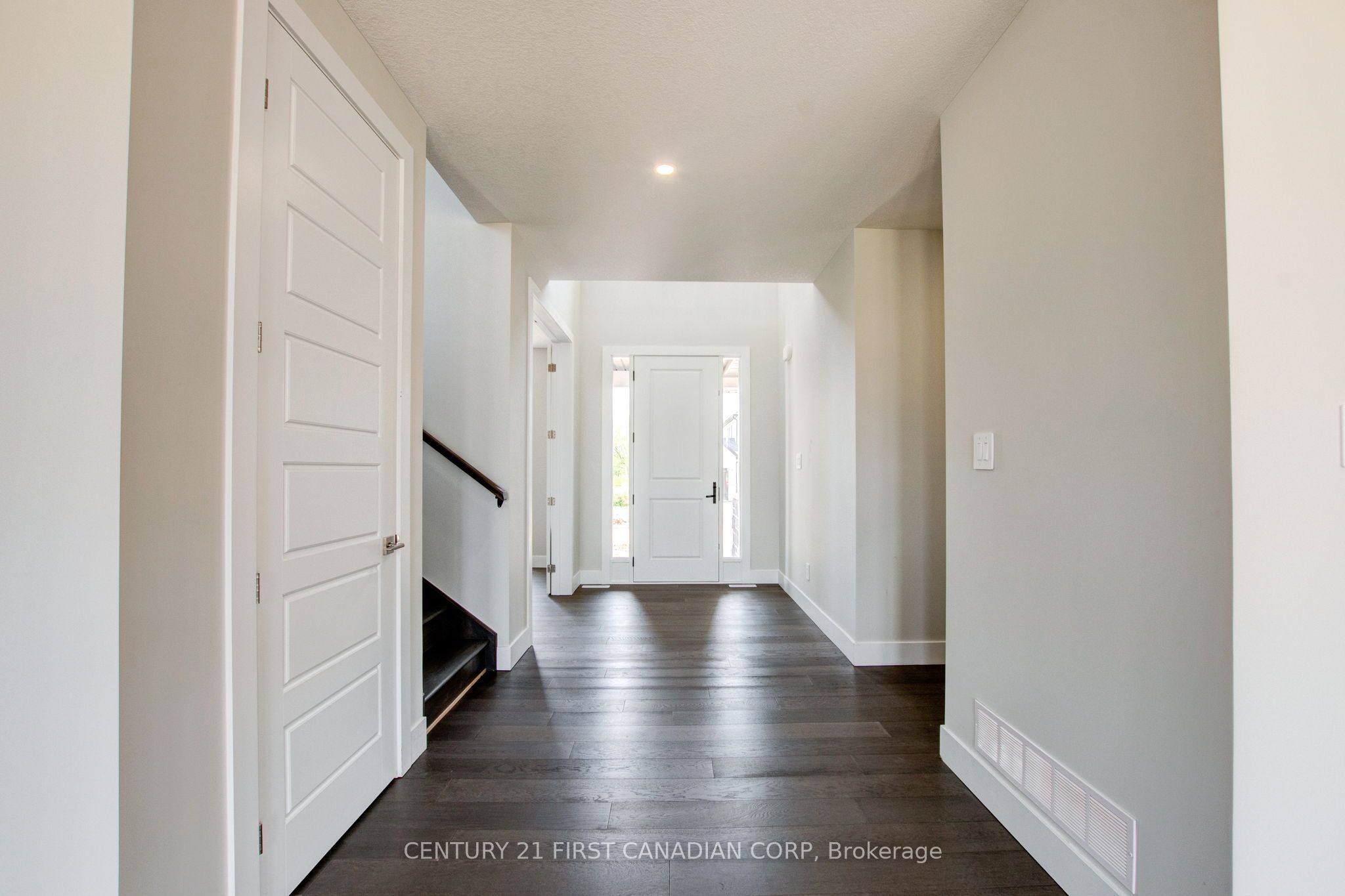 100 Aspen Circle Property Photo 17