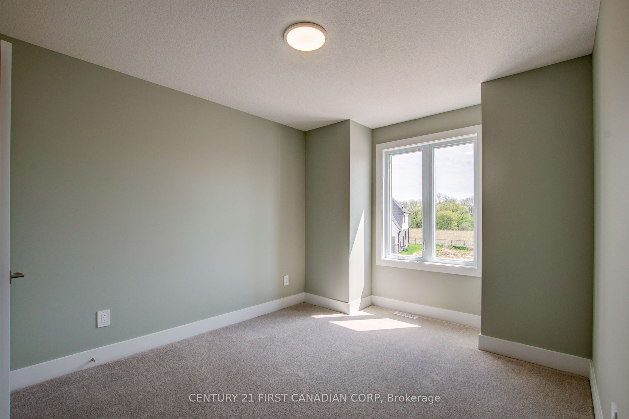 100 Aspen Circle Property Photo 31